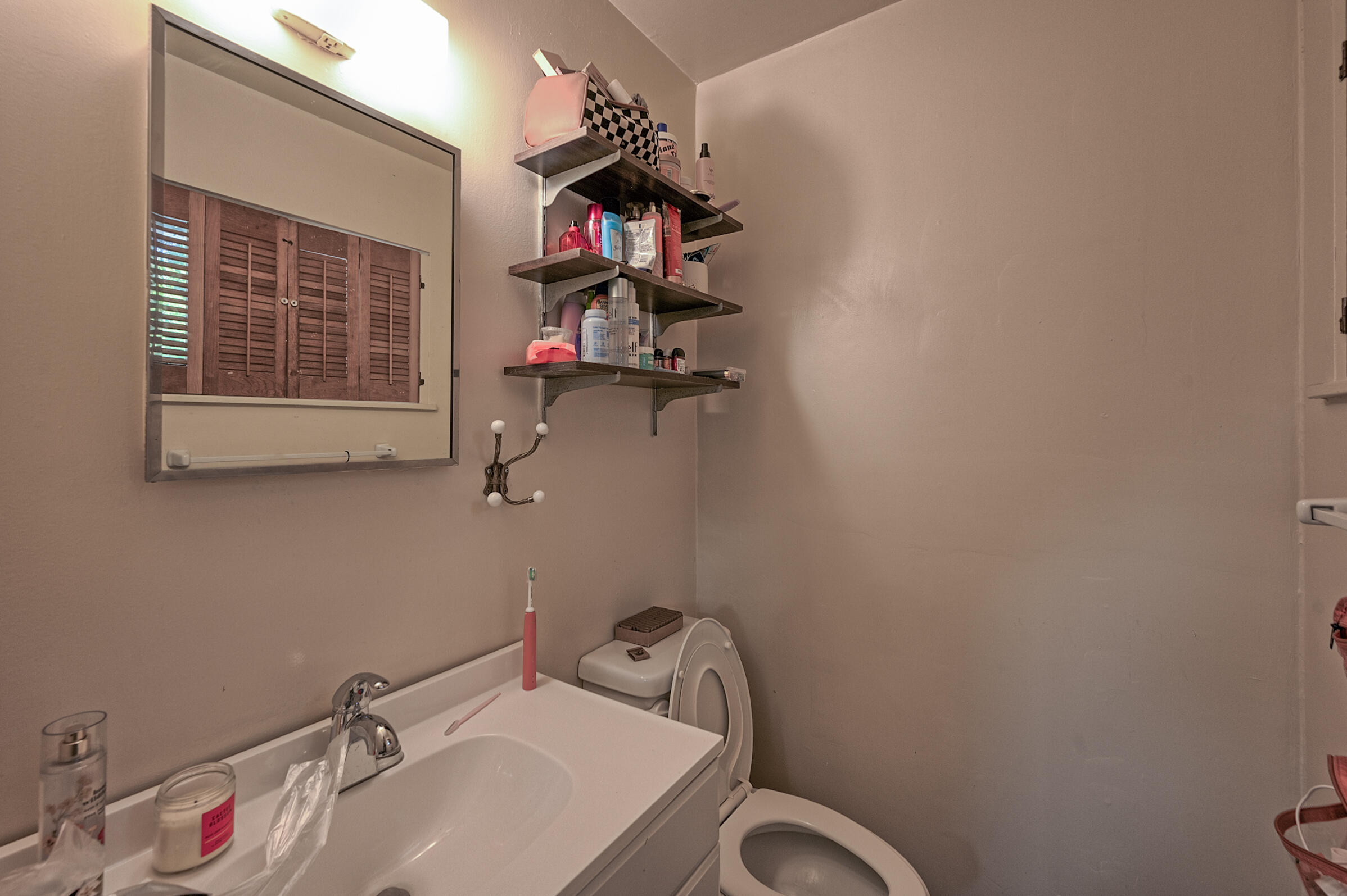 property viewer photo 17