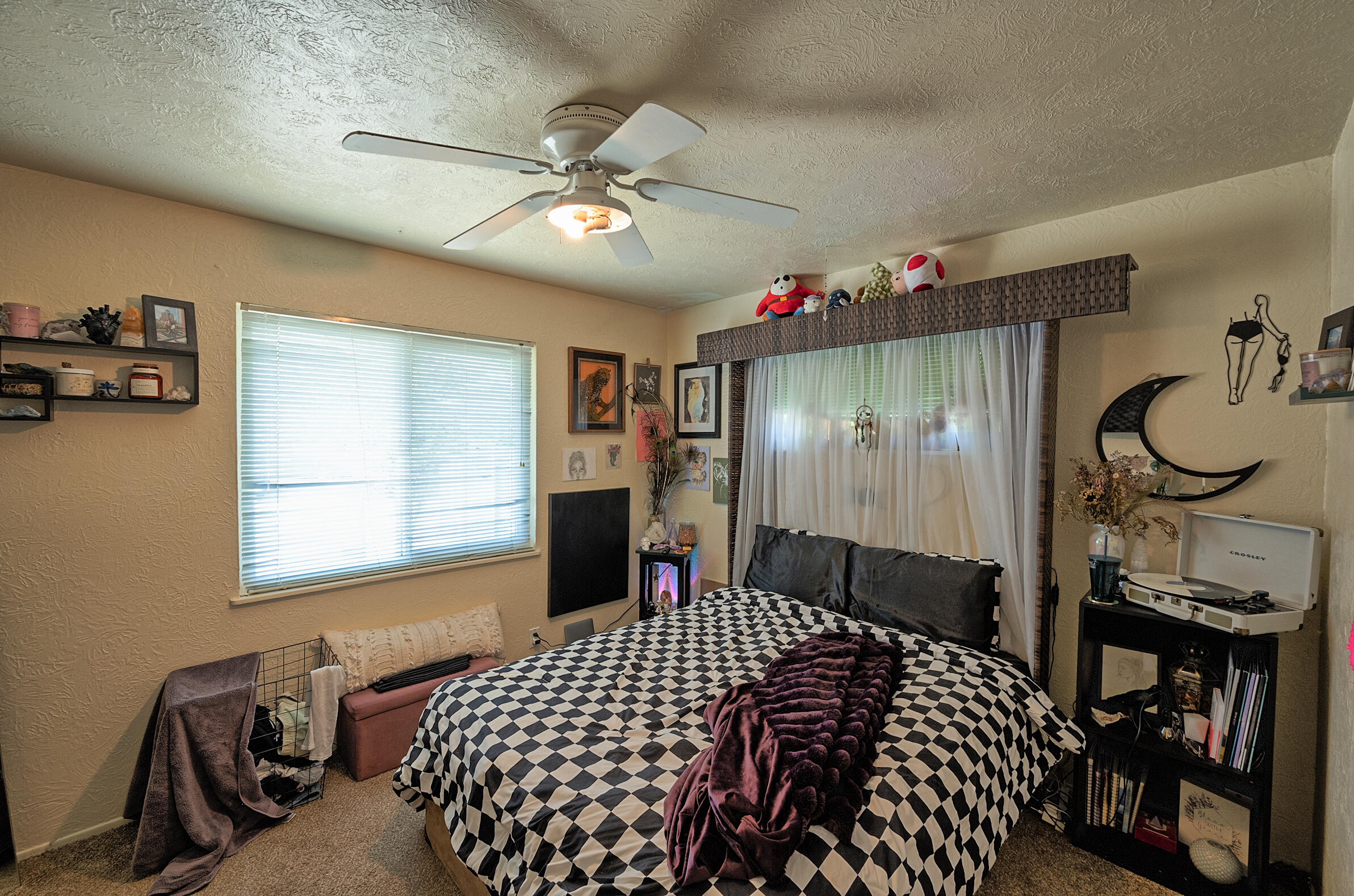 property viewer photo 19