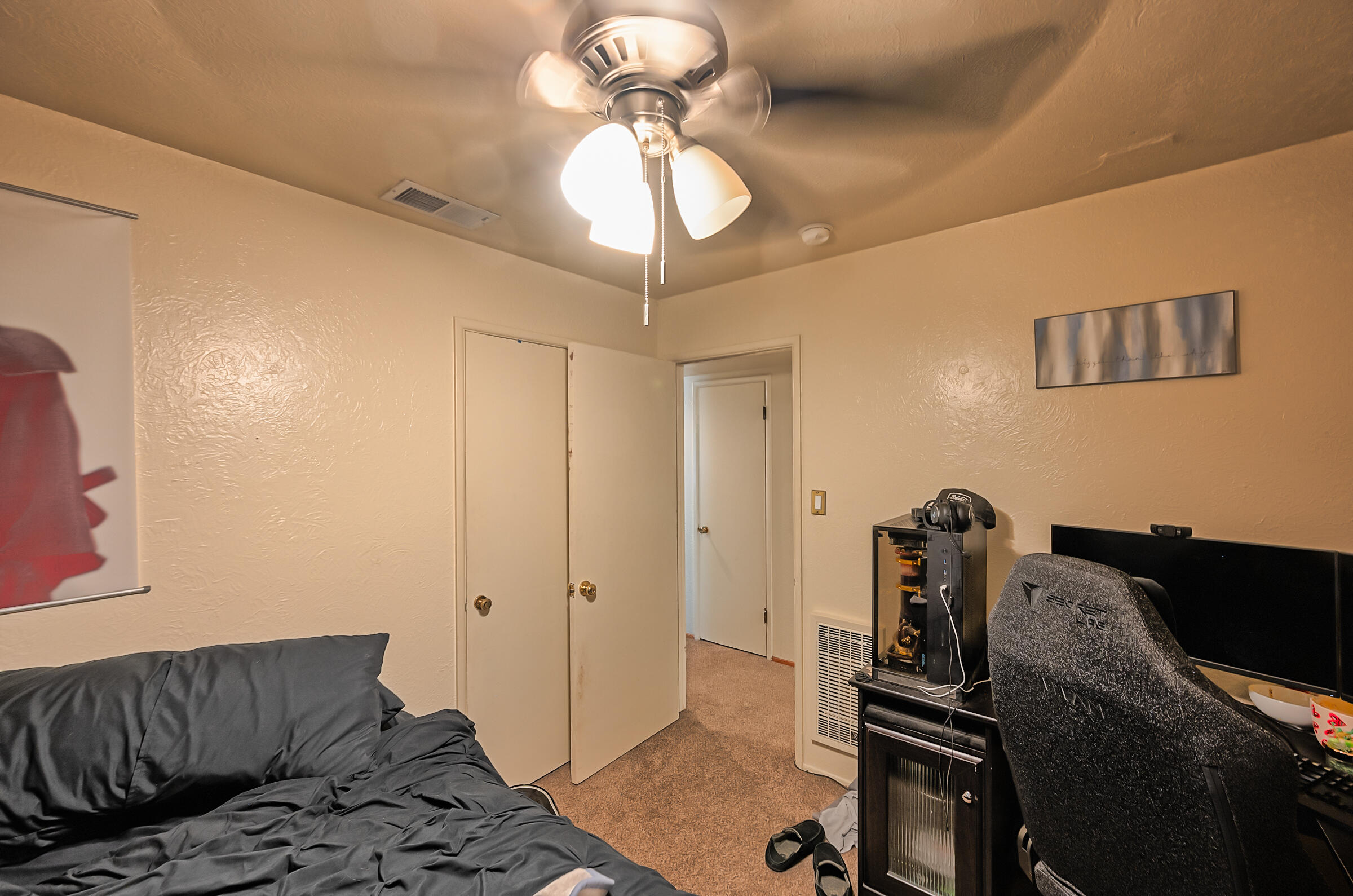 property viewer photo 23