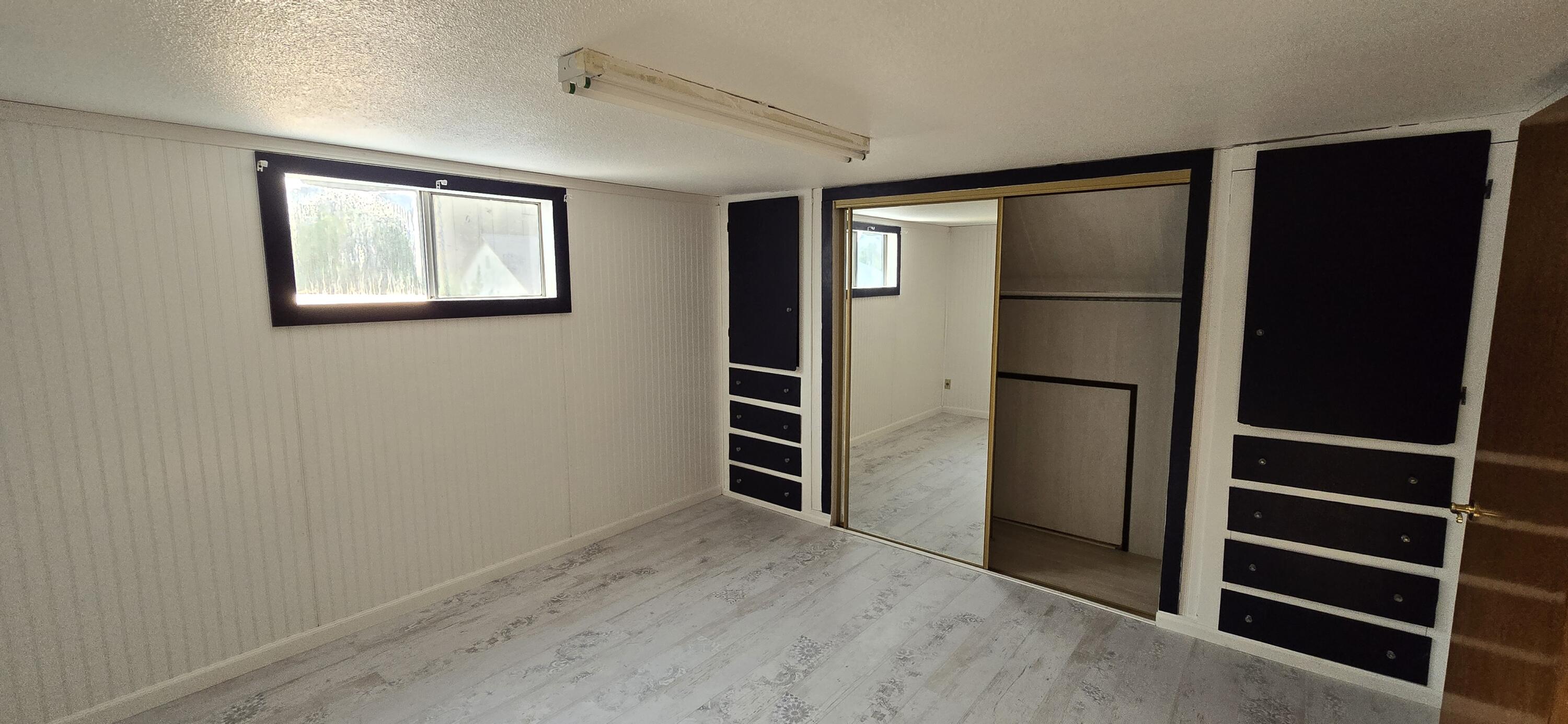 property viewer photo 19