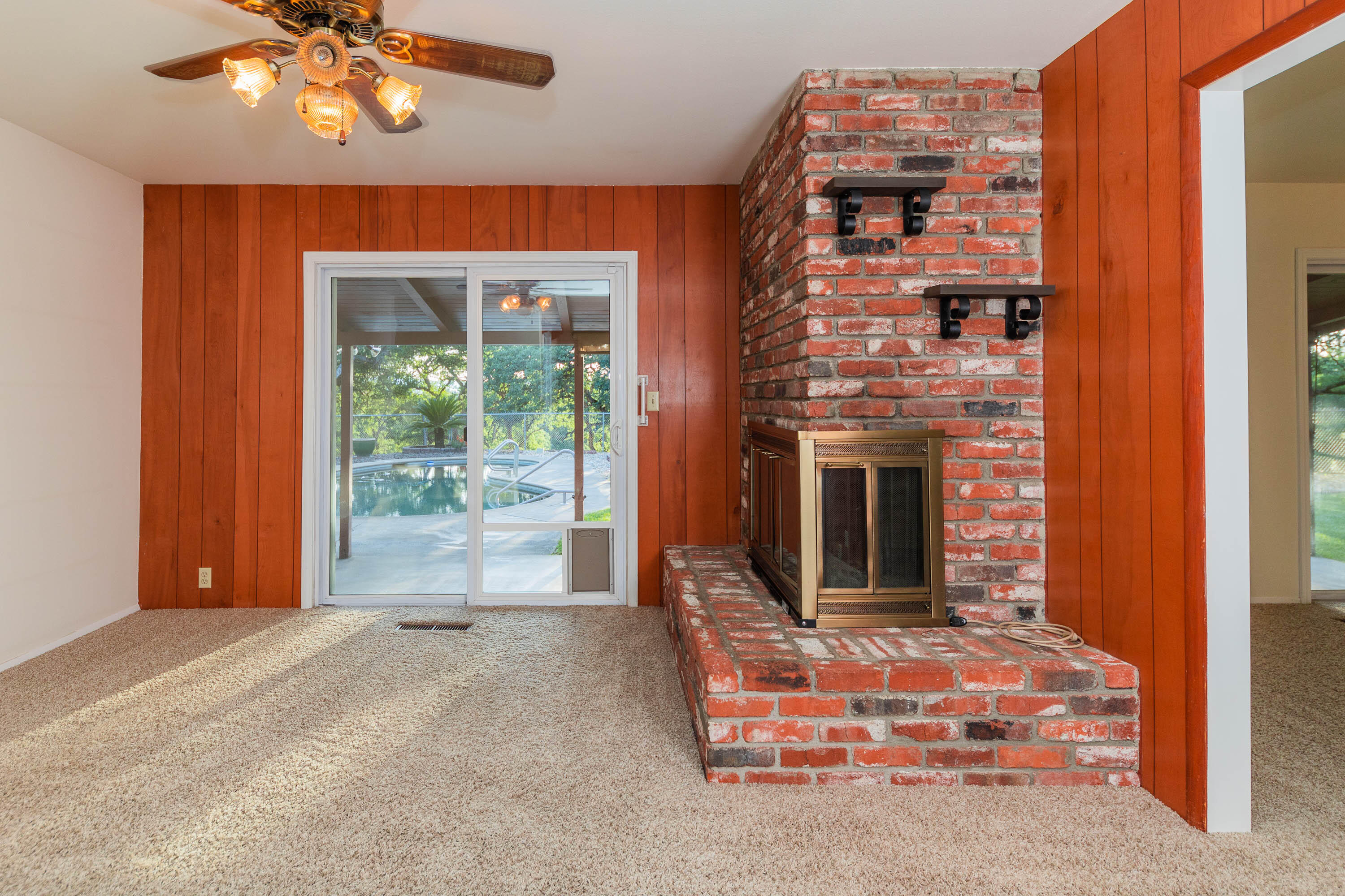 property viewer photo 3