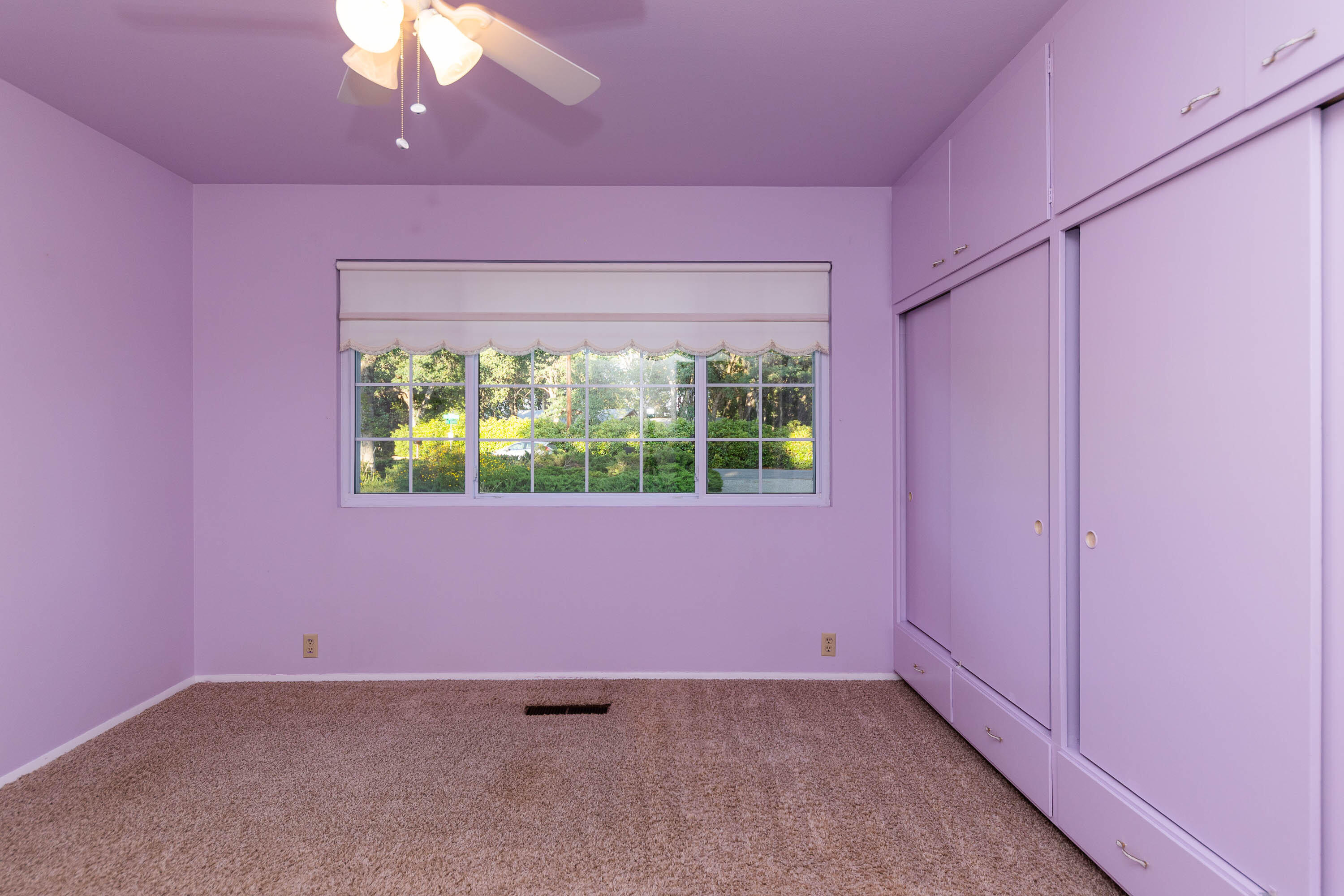 property viewer photo 9