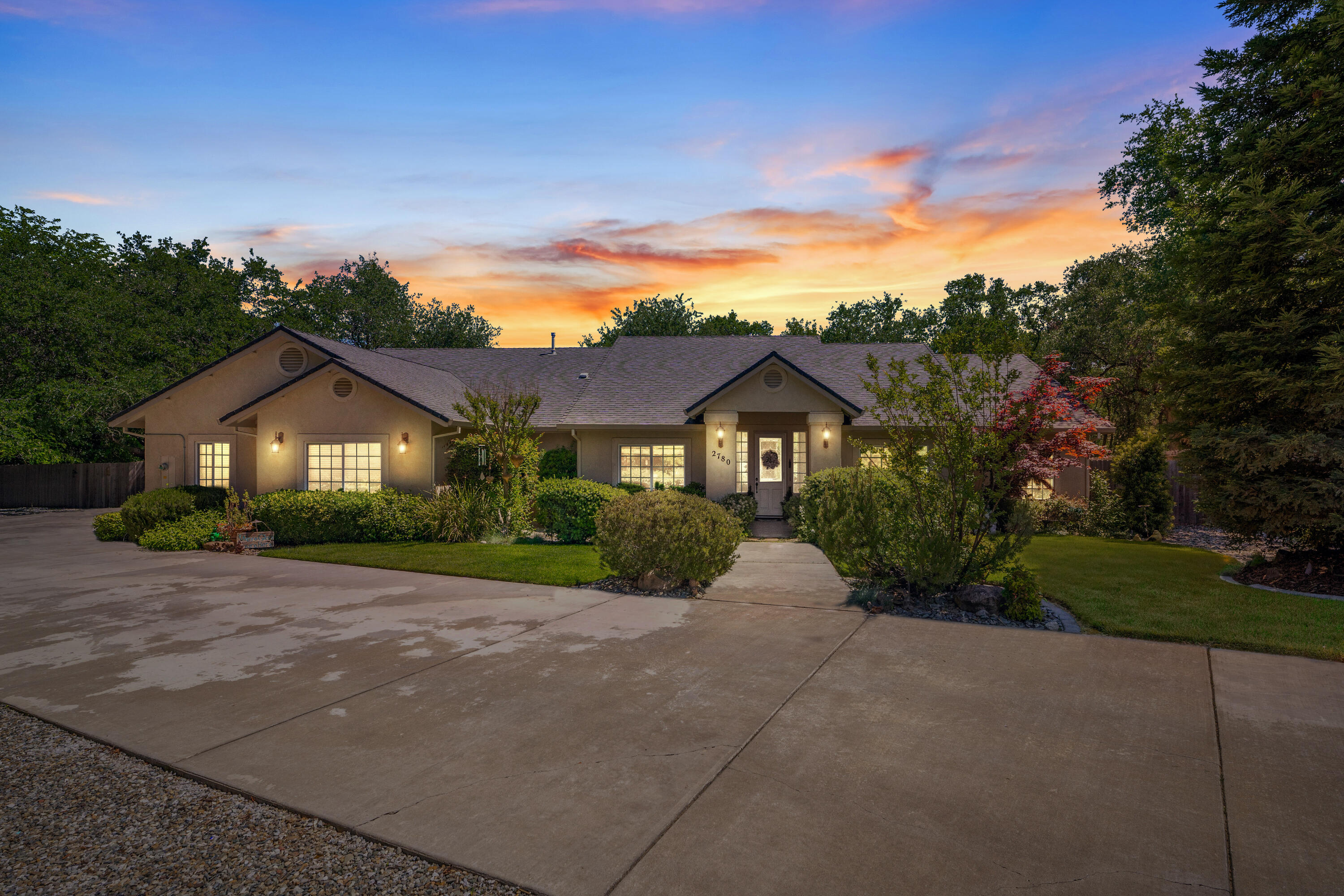 property viewer photo 2