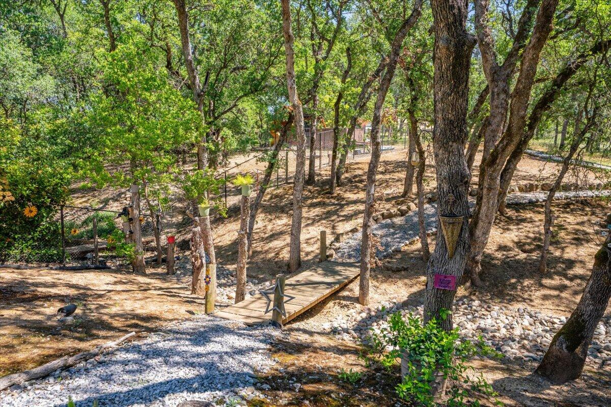 property viewer photo 23