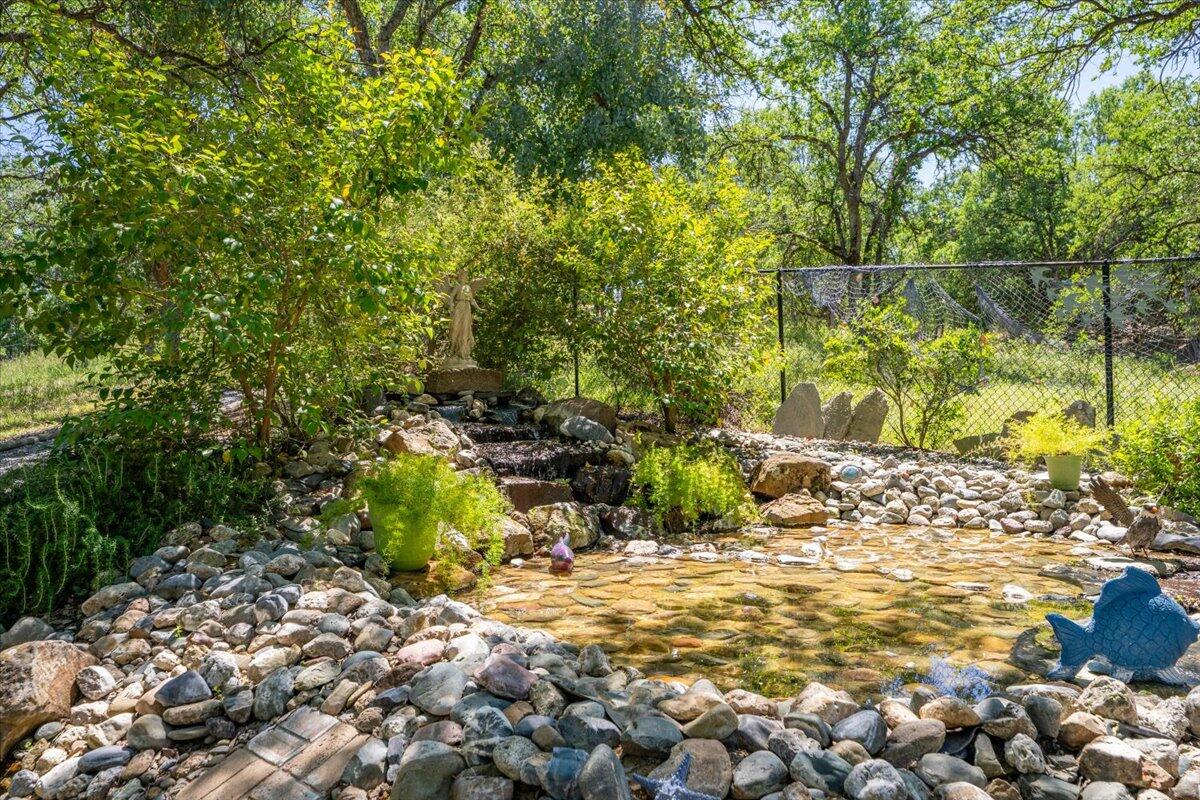 property viewer photo 25