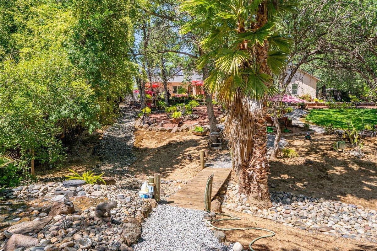 property viewer photo 27
