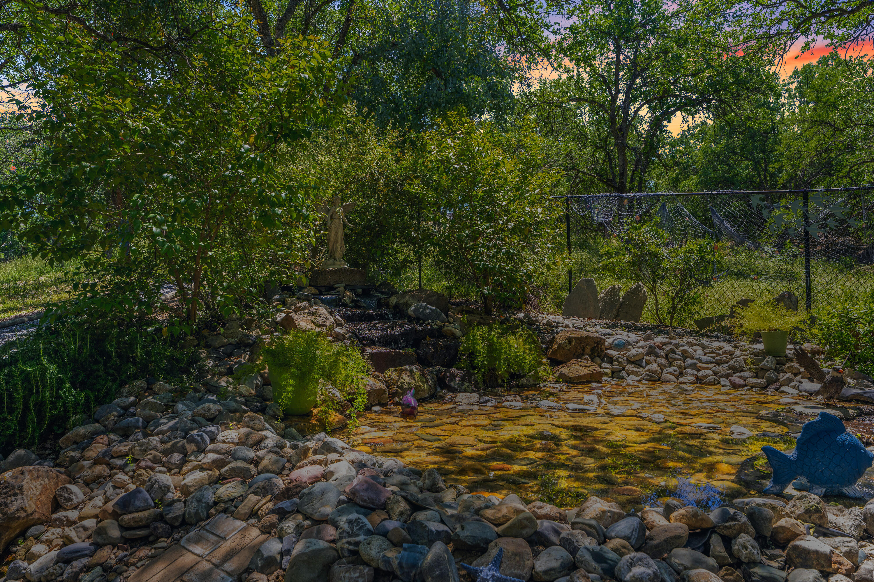 property viewer photo 3