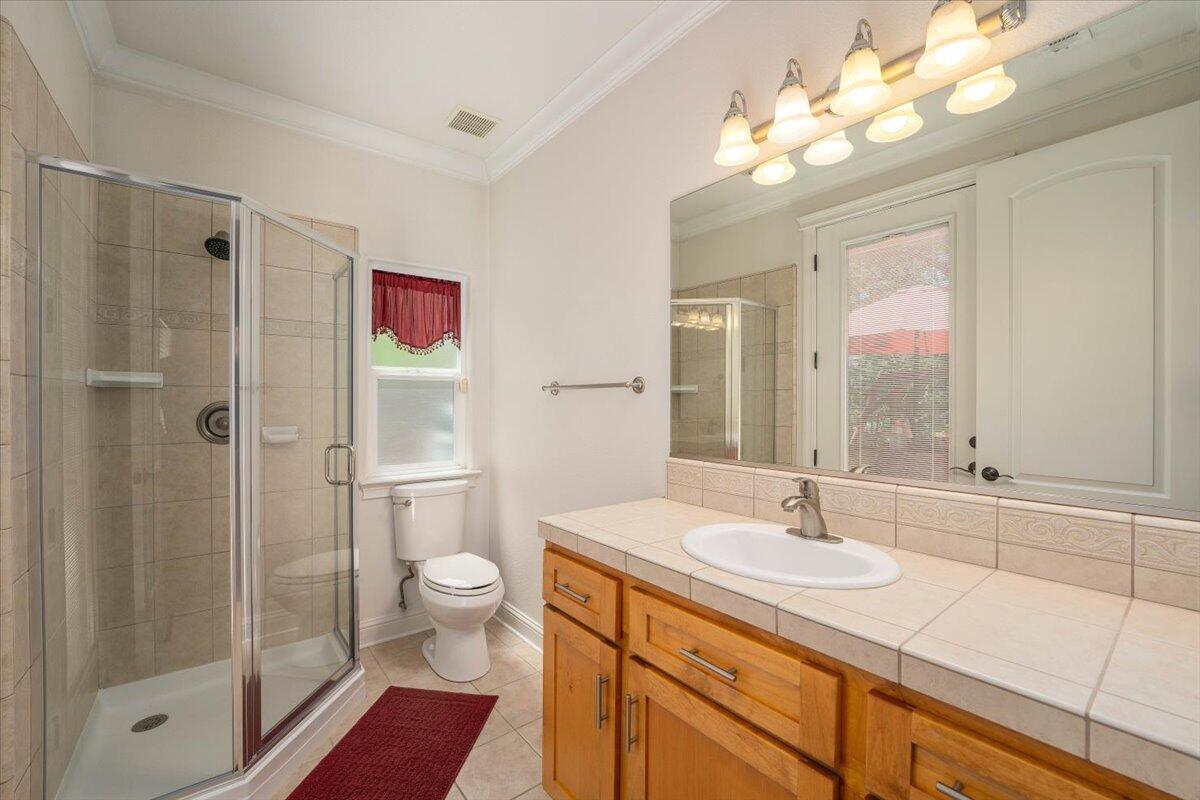 property viewer photo 38