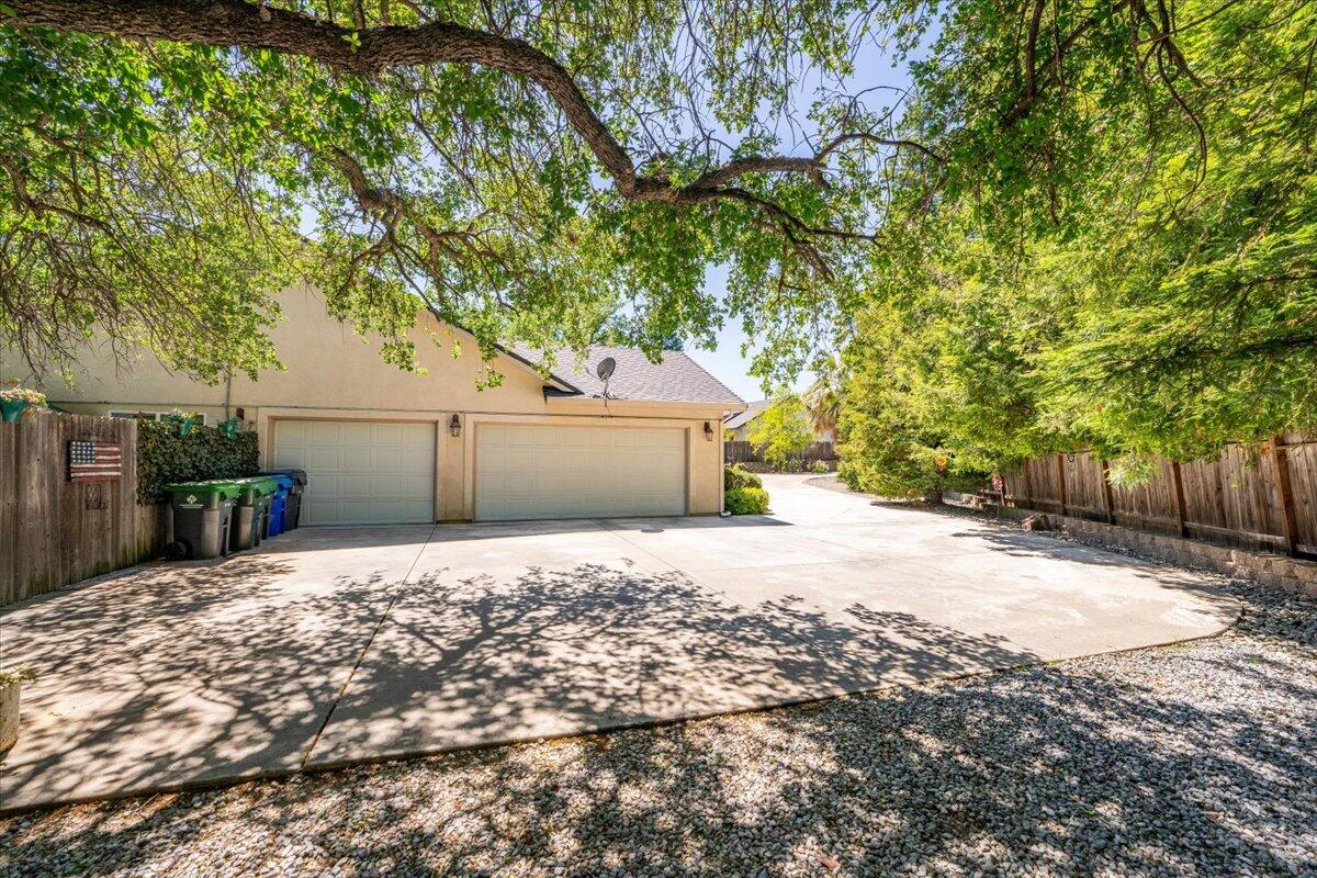 property viewer photo 56