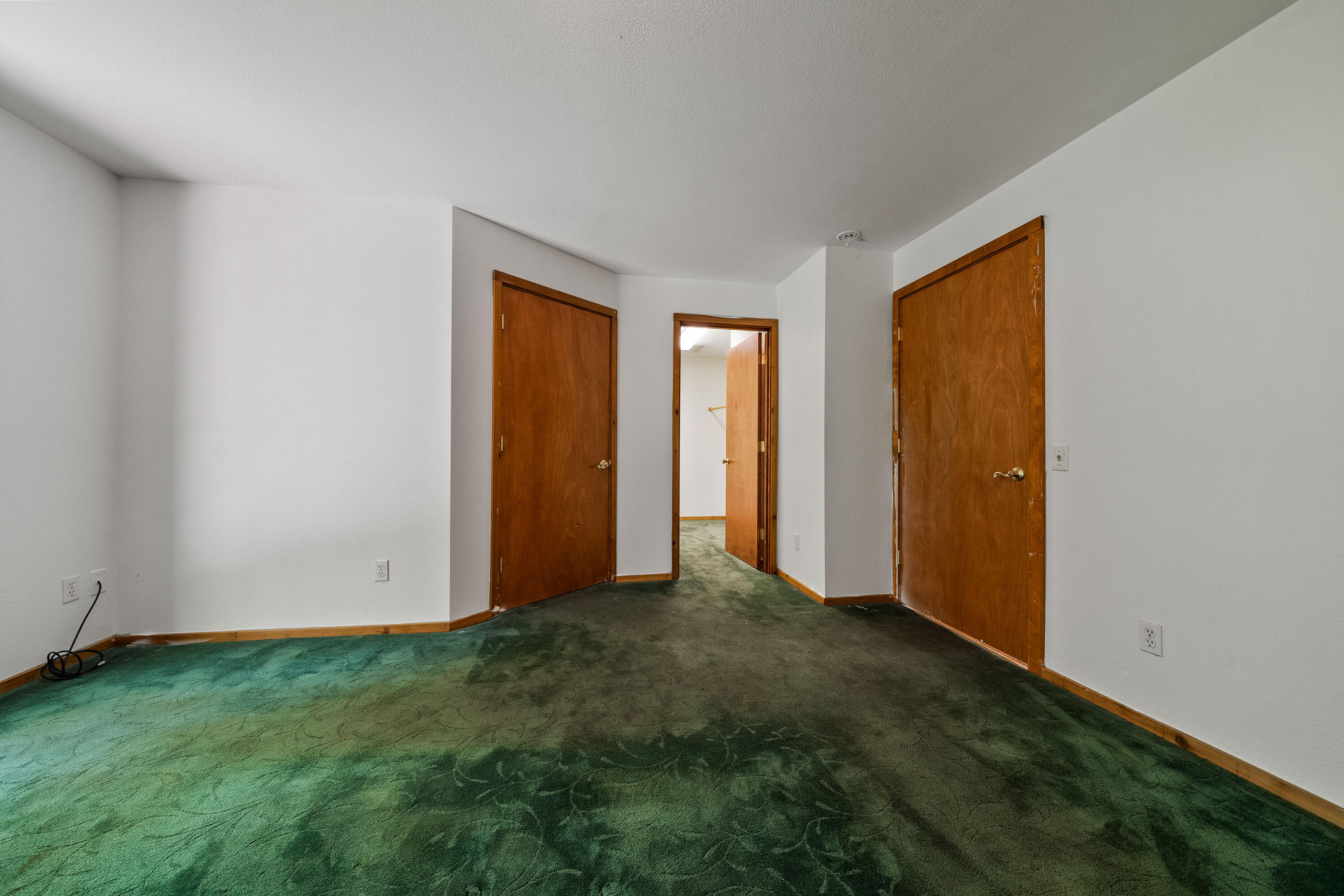 property viewer photo 20