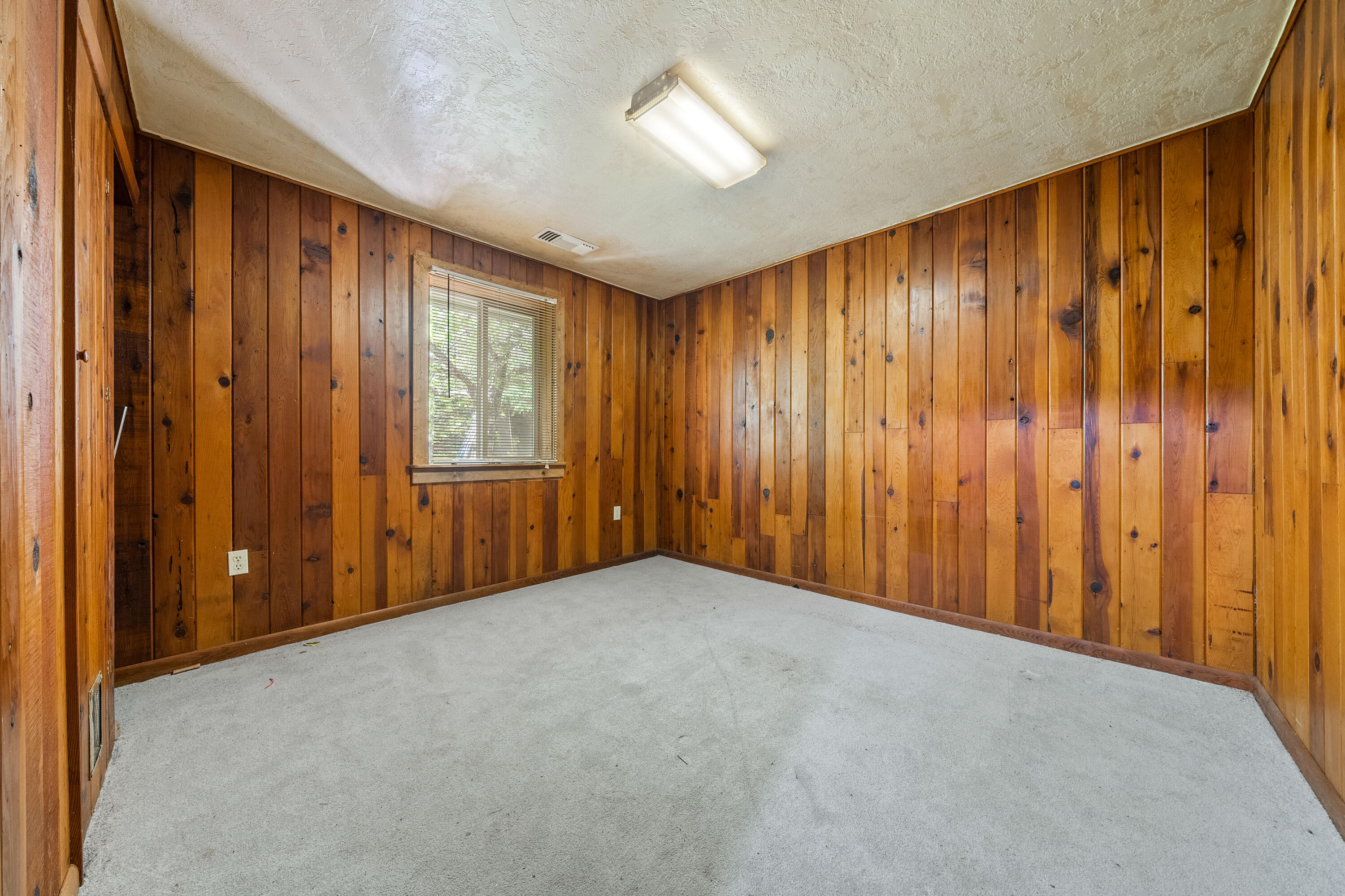property viewer photo 24