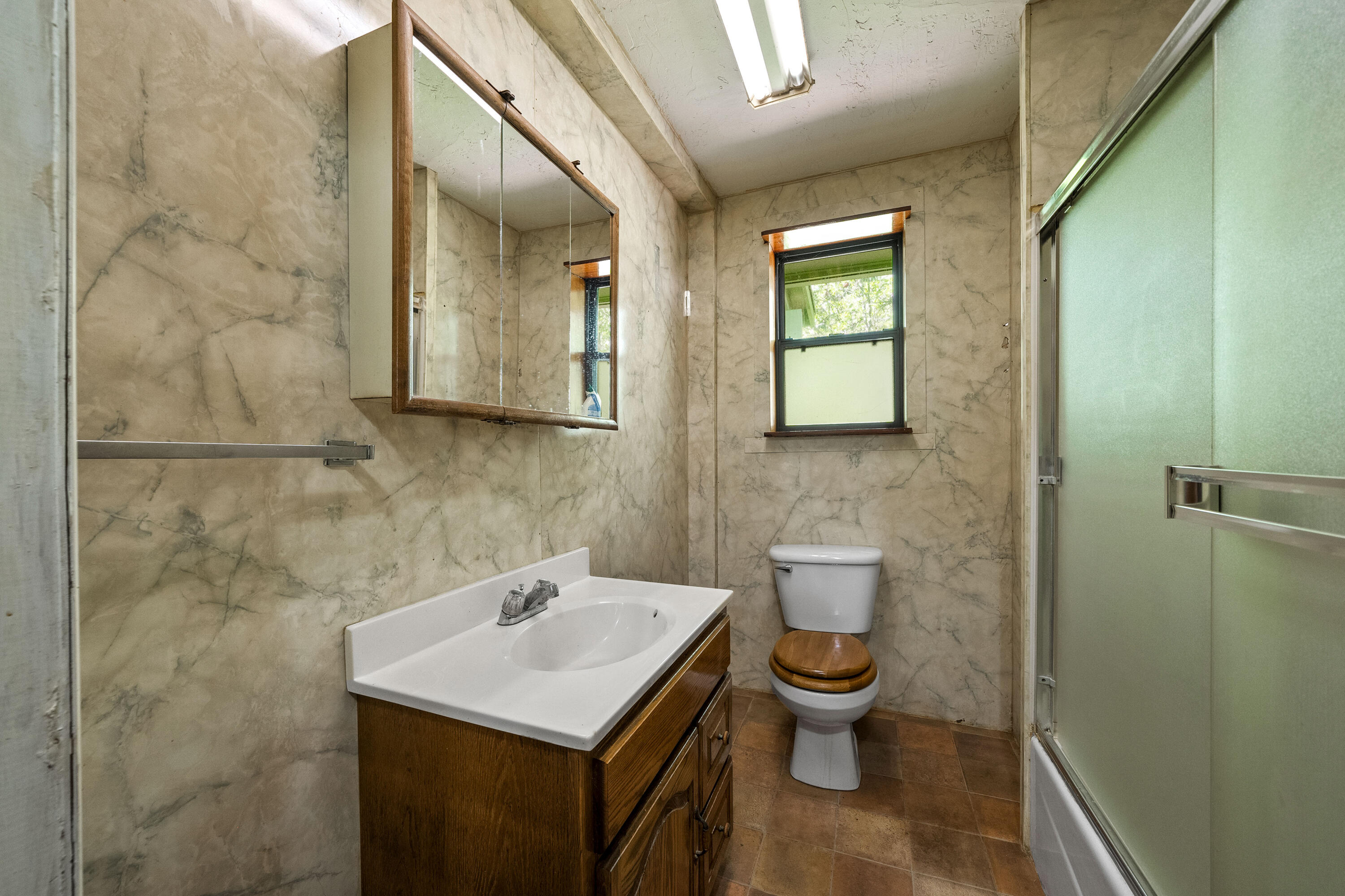 property viewer photo 25