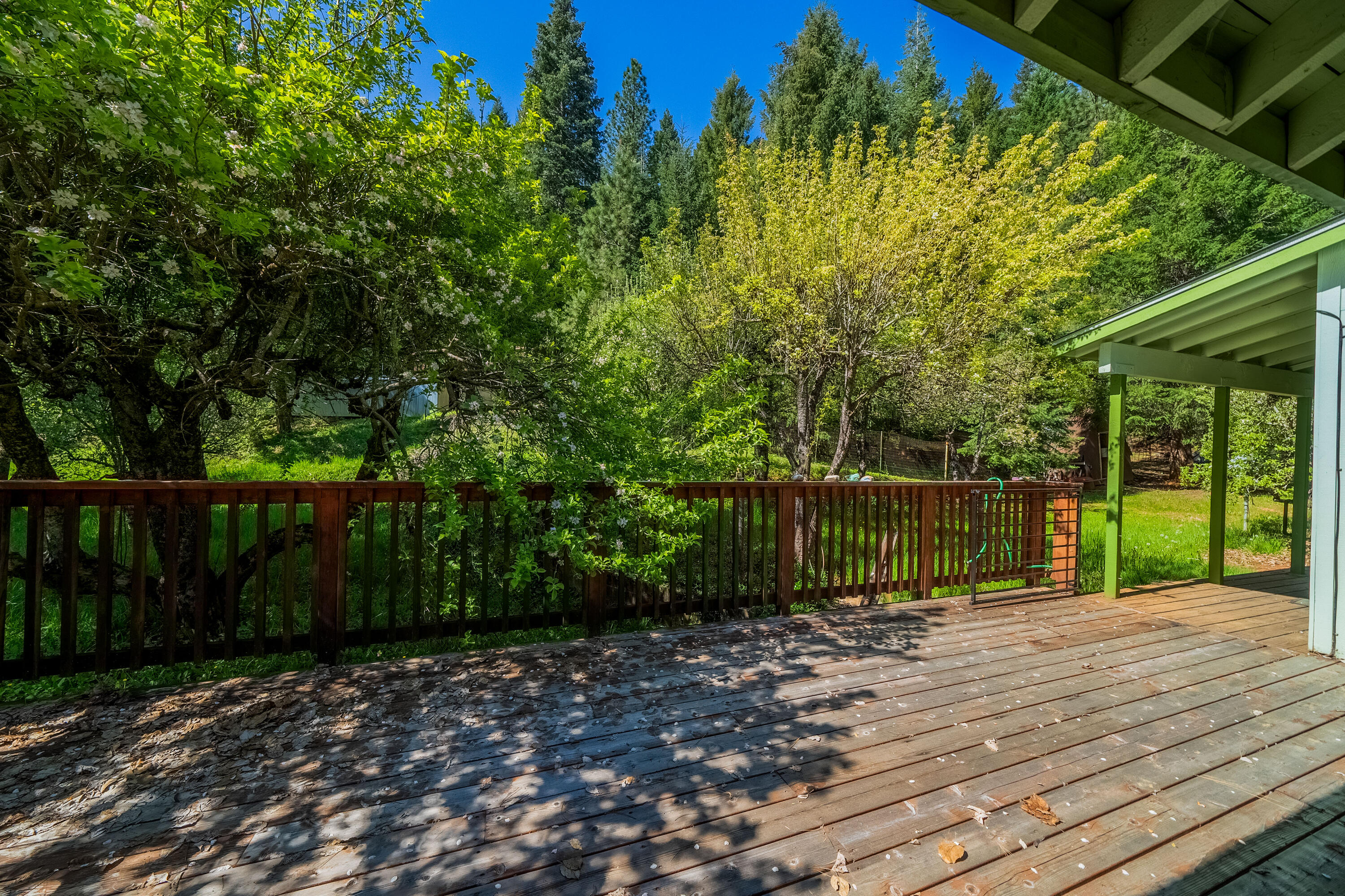 property viewer photo 27