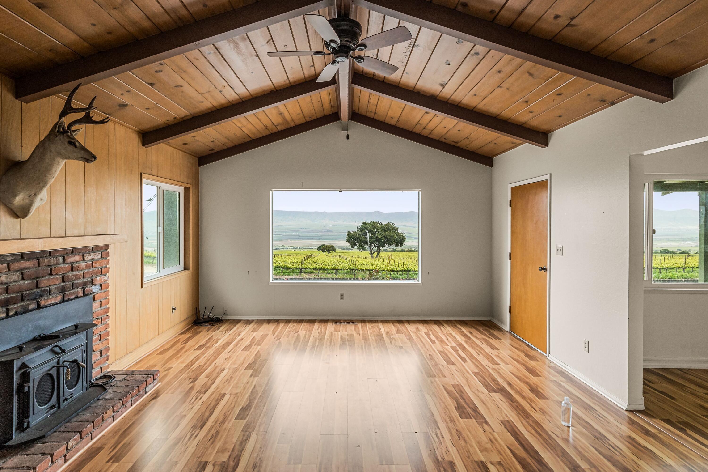 property viewer photo 49