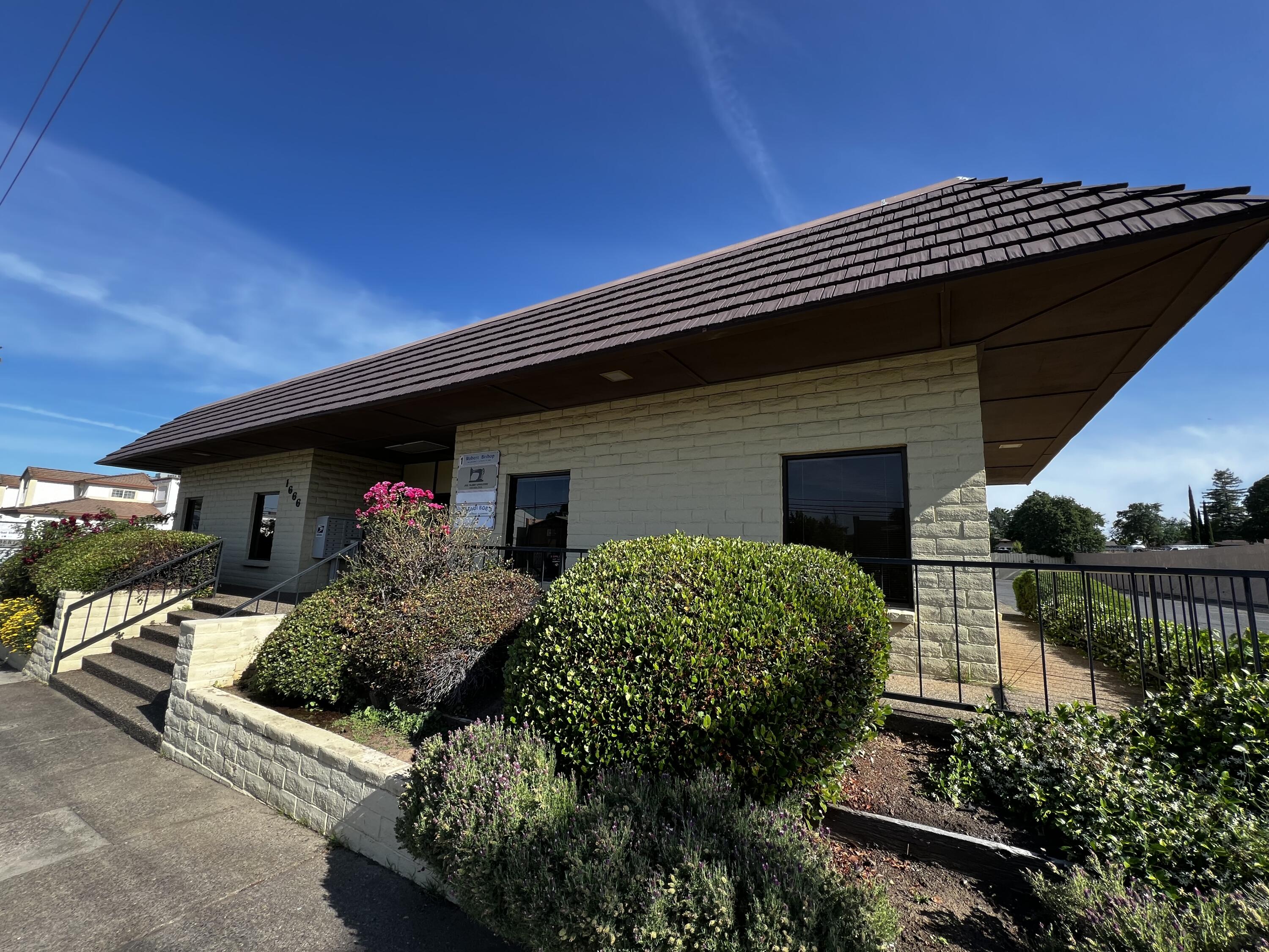 property viewer photo 3
