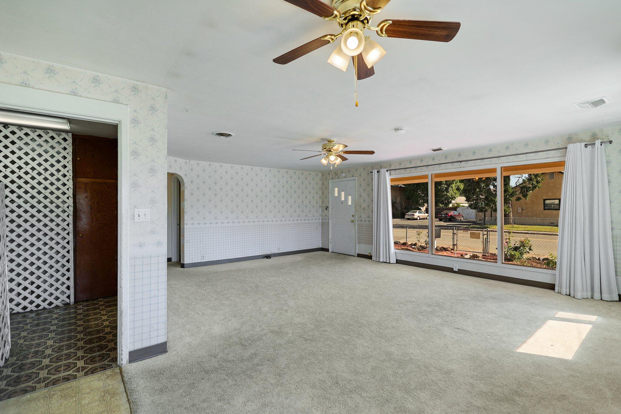 property viewer photo 11