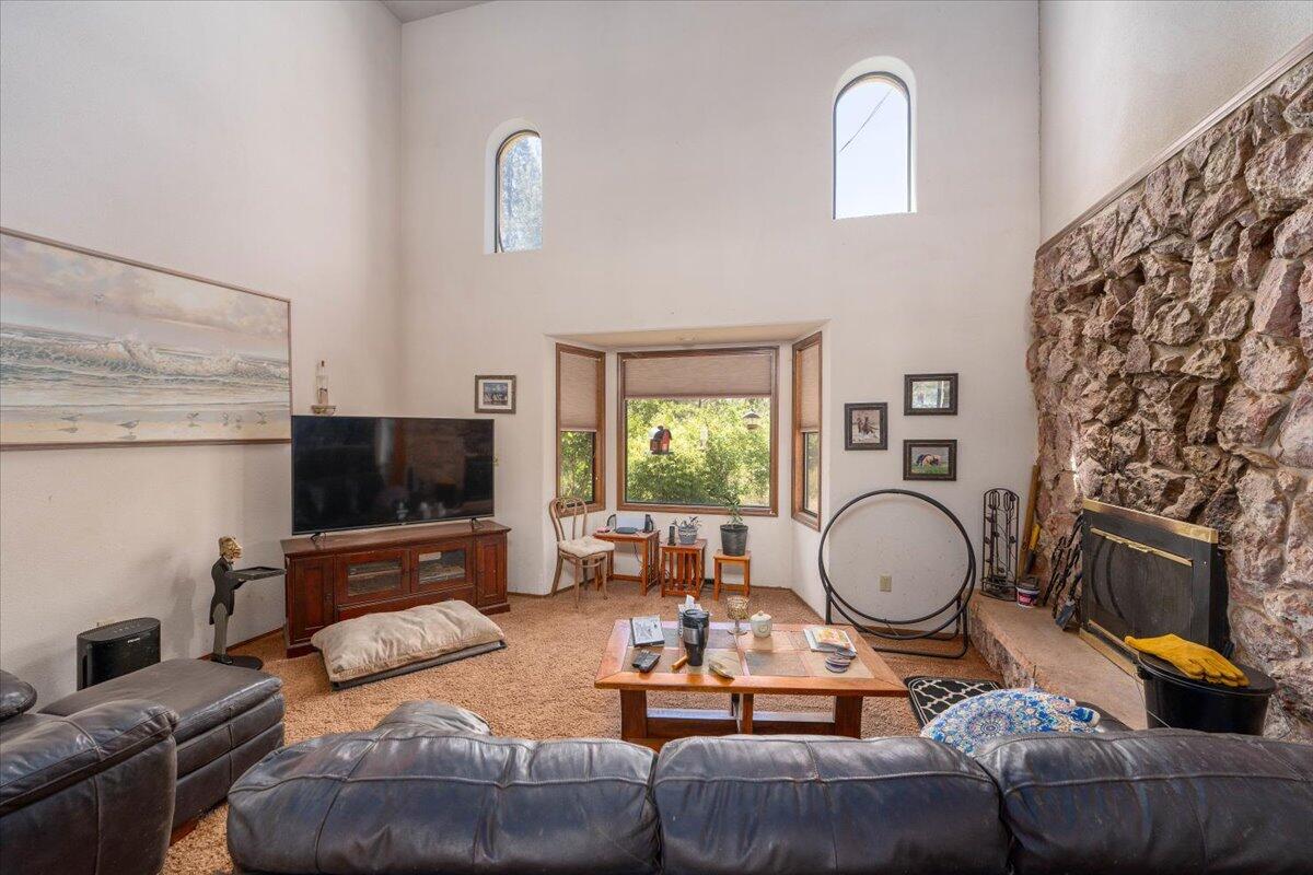 property viewer photo 17