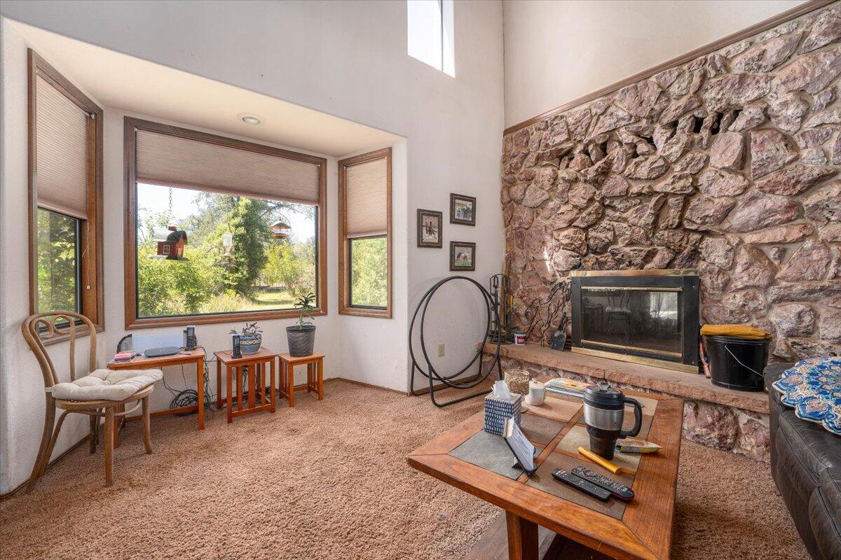property viewer photo 18