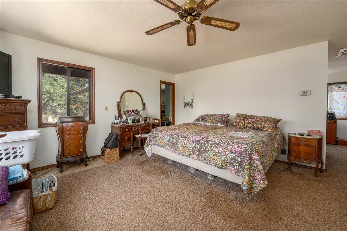 property viewer photo 24