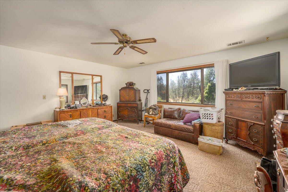 property viewer photo 26