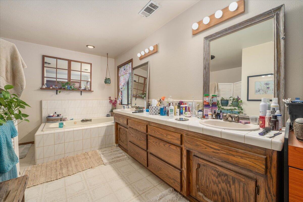 property viewer photo 27