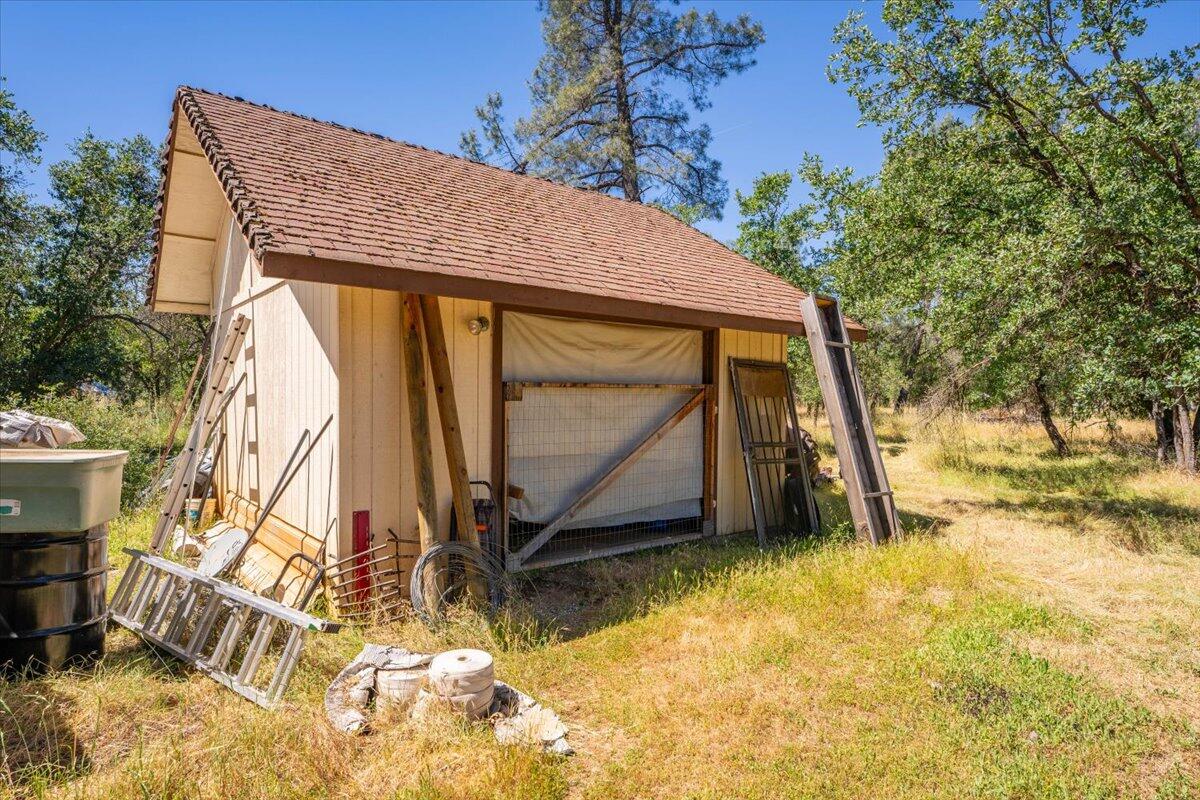 property viewer photo 35