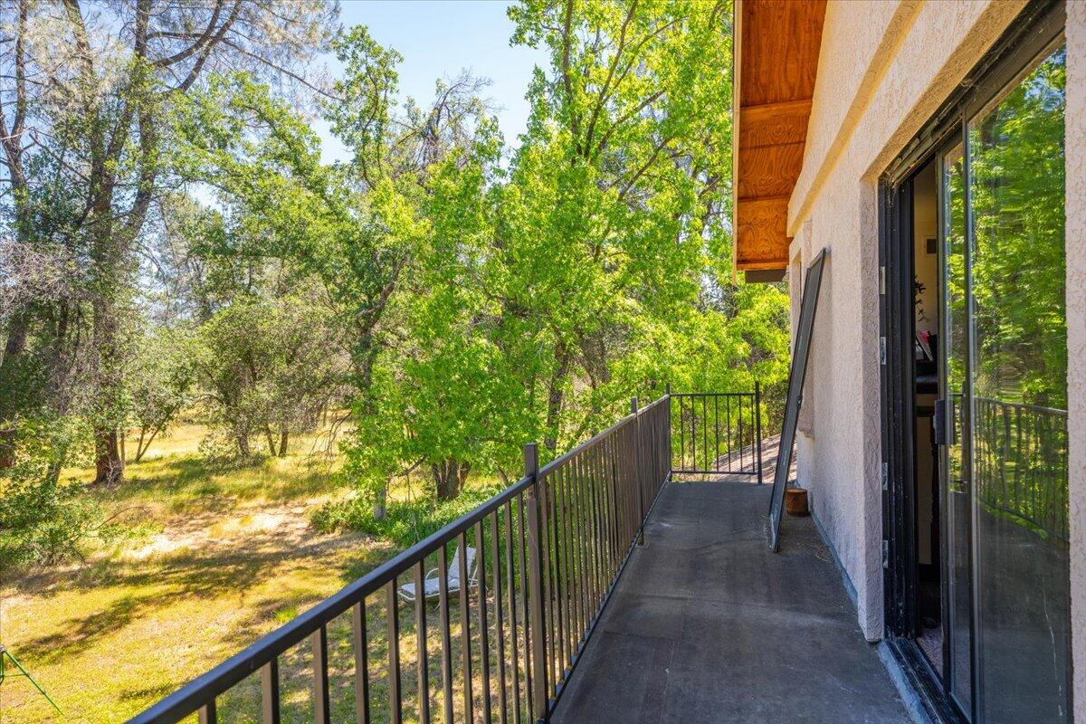 property viewer photo 8