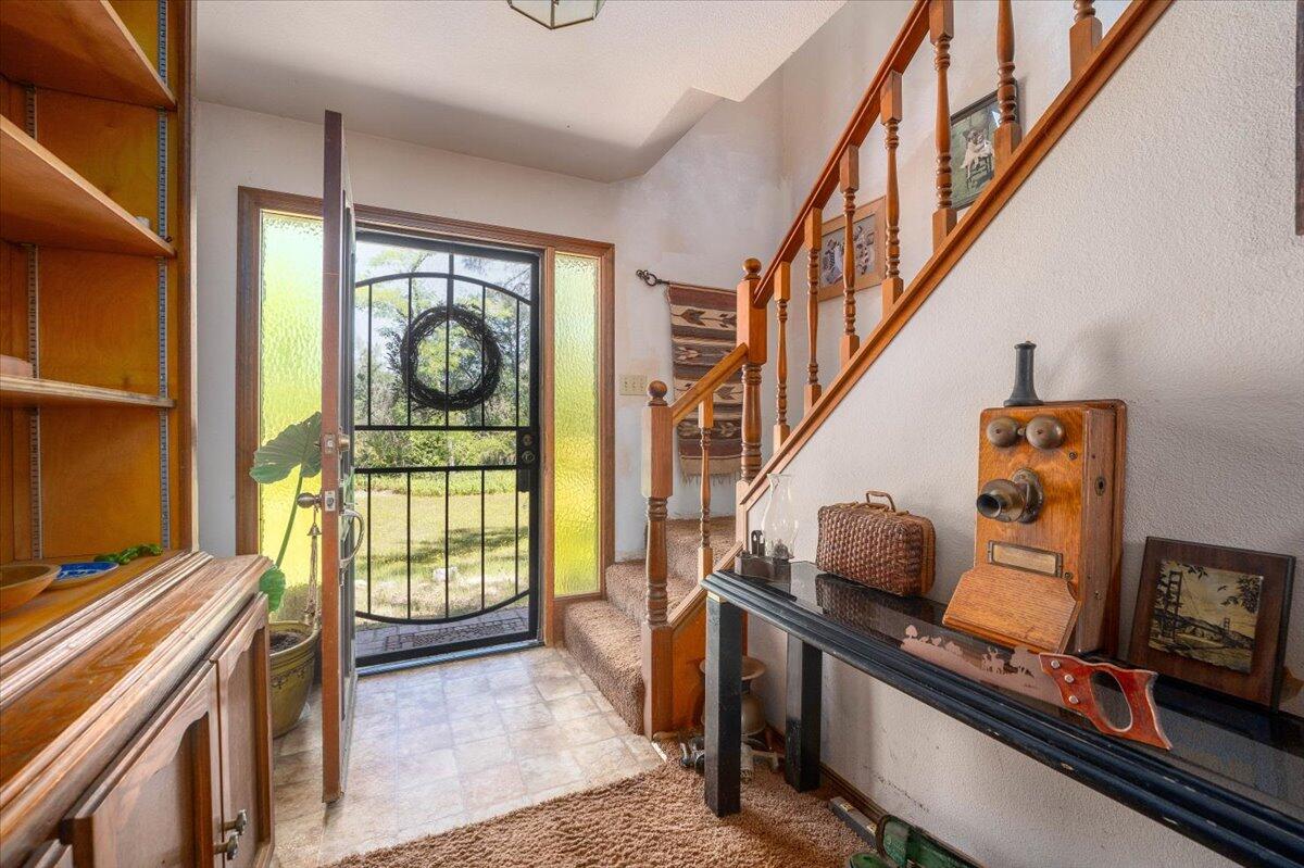 property viewer photo 9