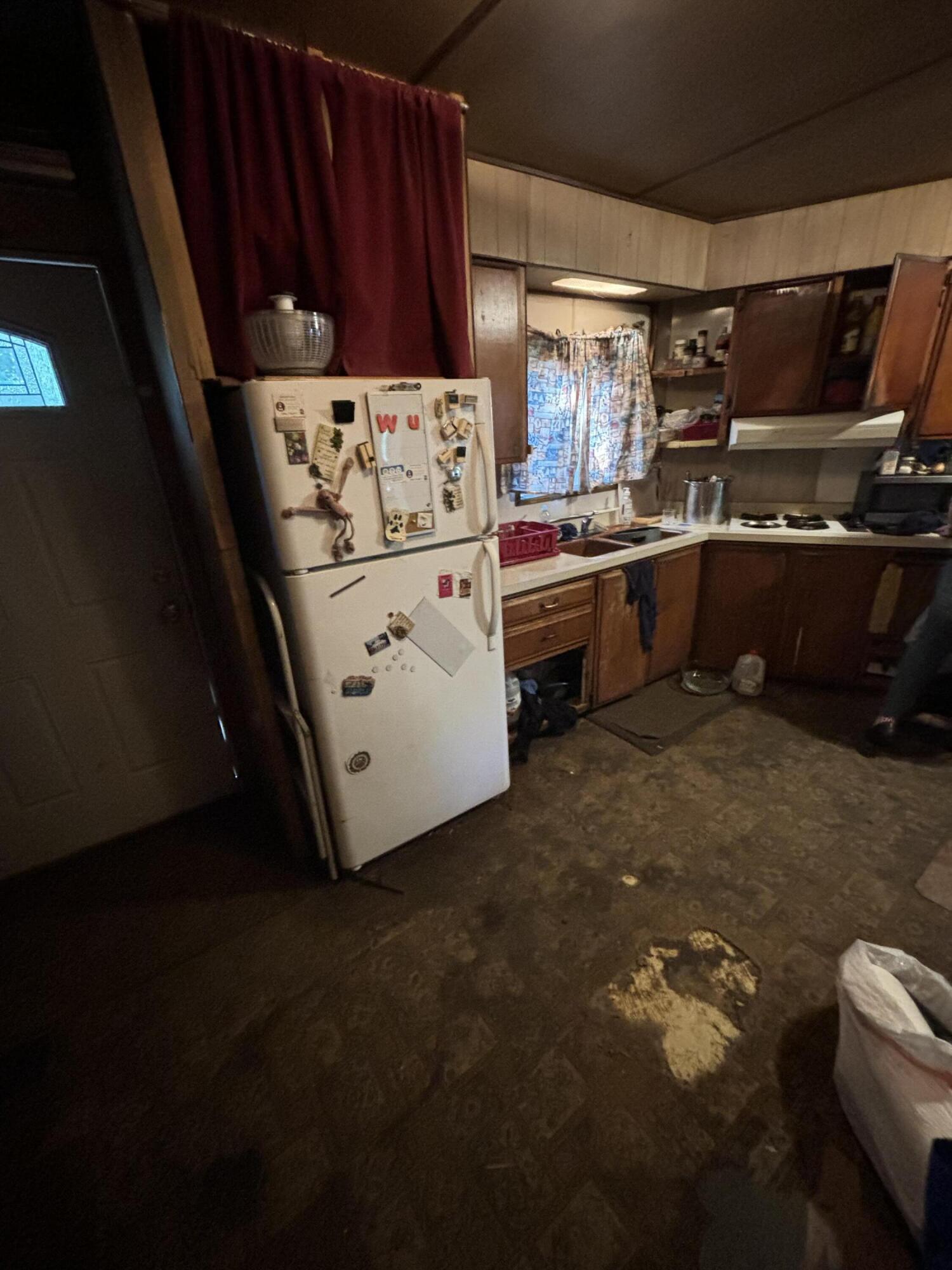 property viewer photo 3