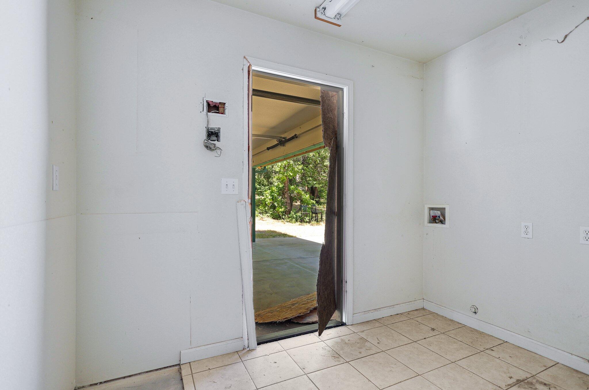 property viewer photo 19