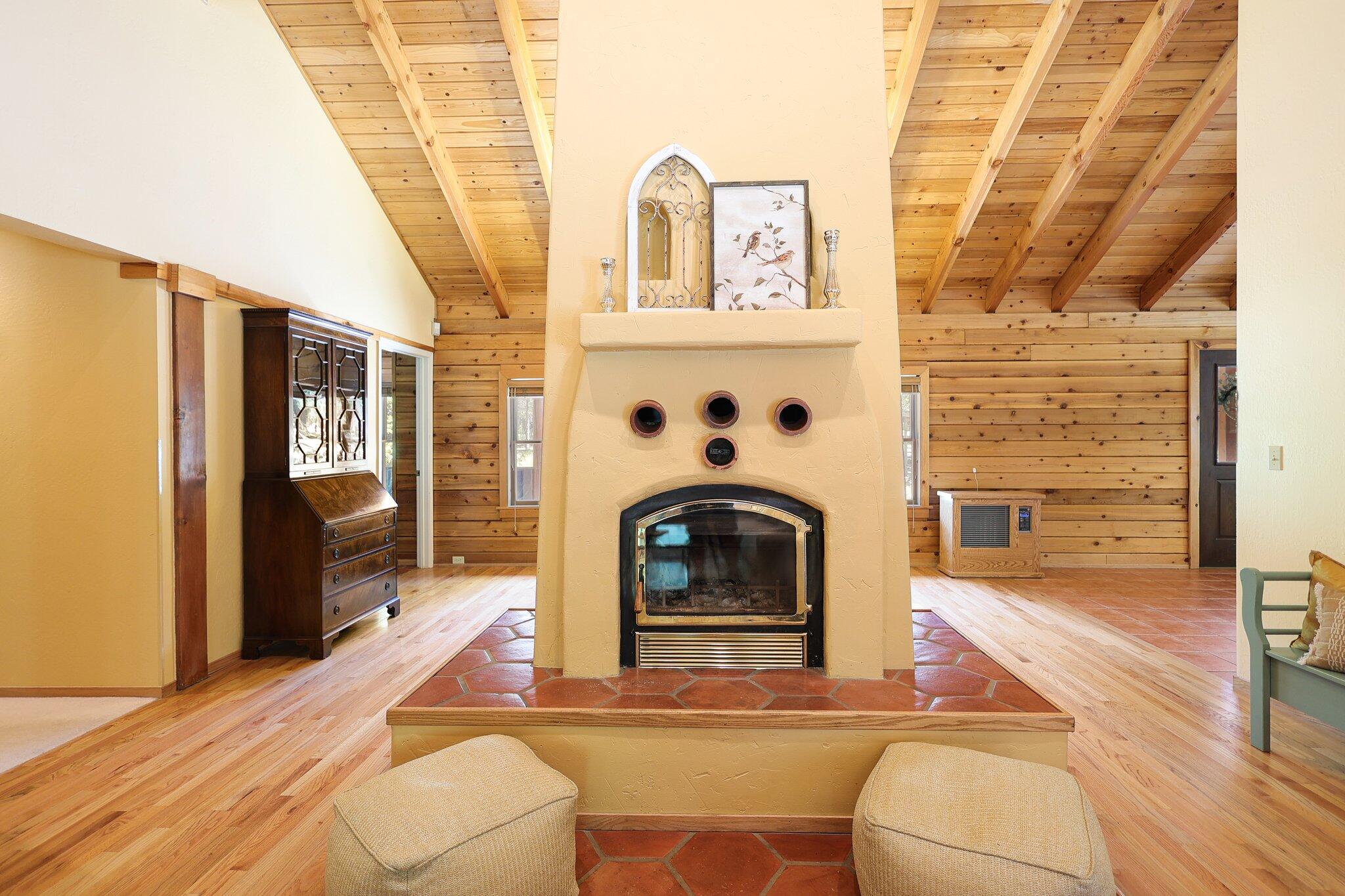 property viewer photo 15