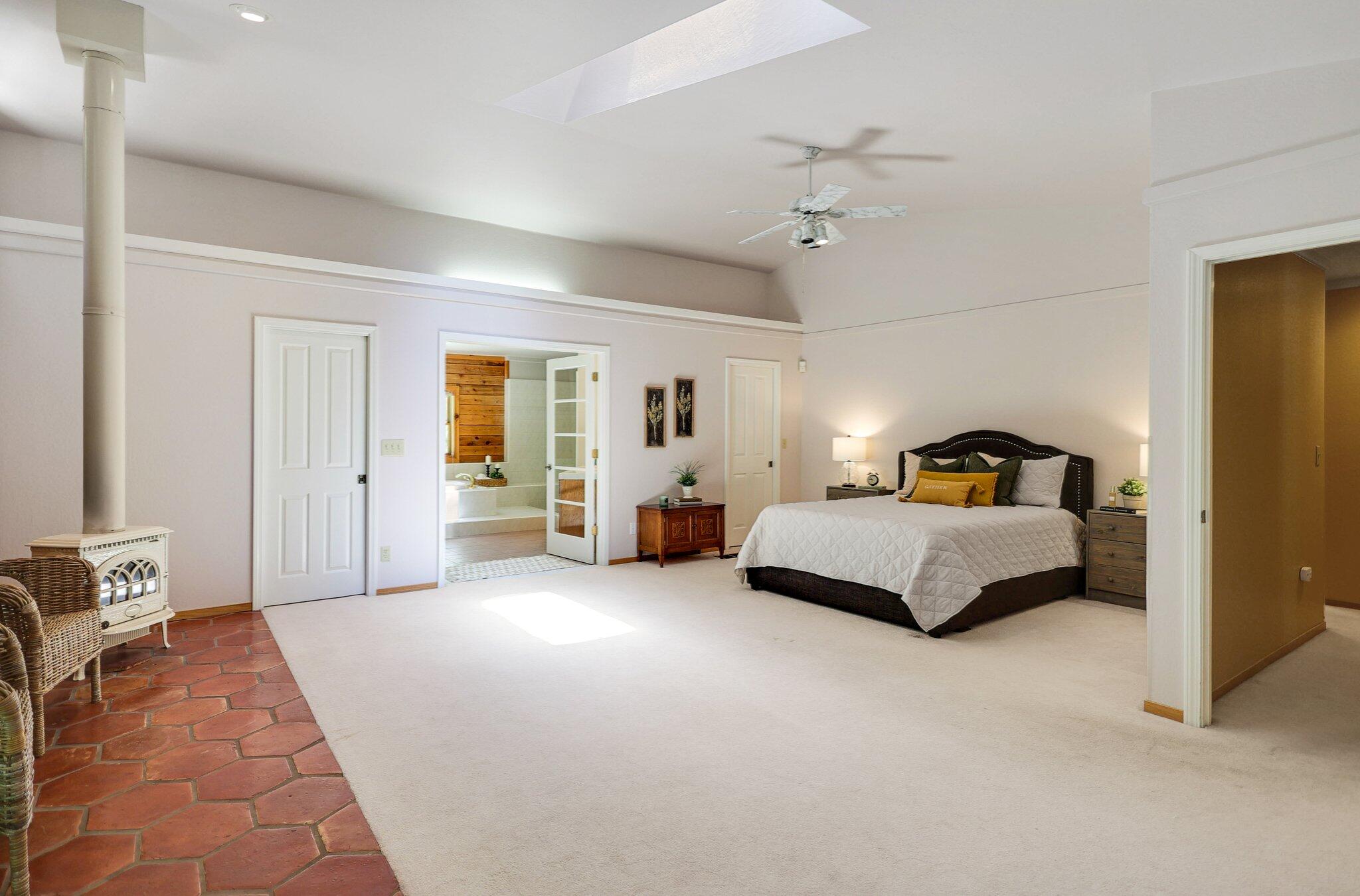 property viewer photo 24