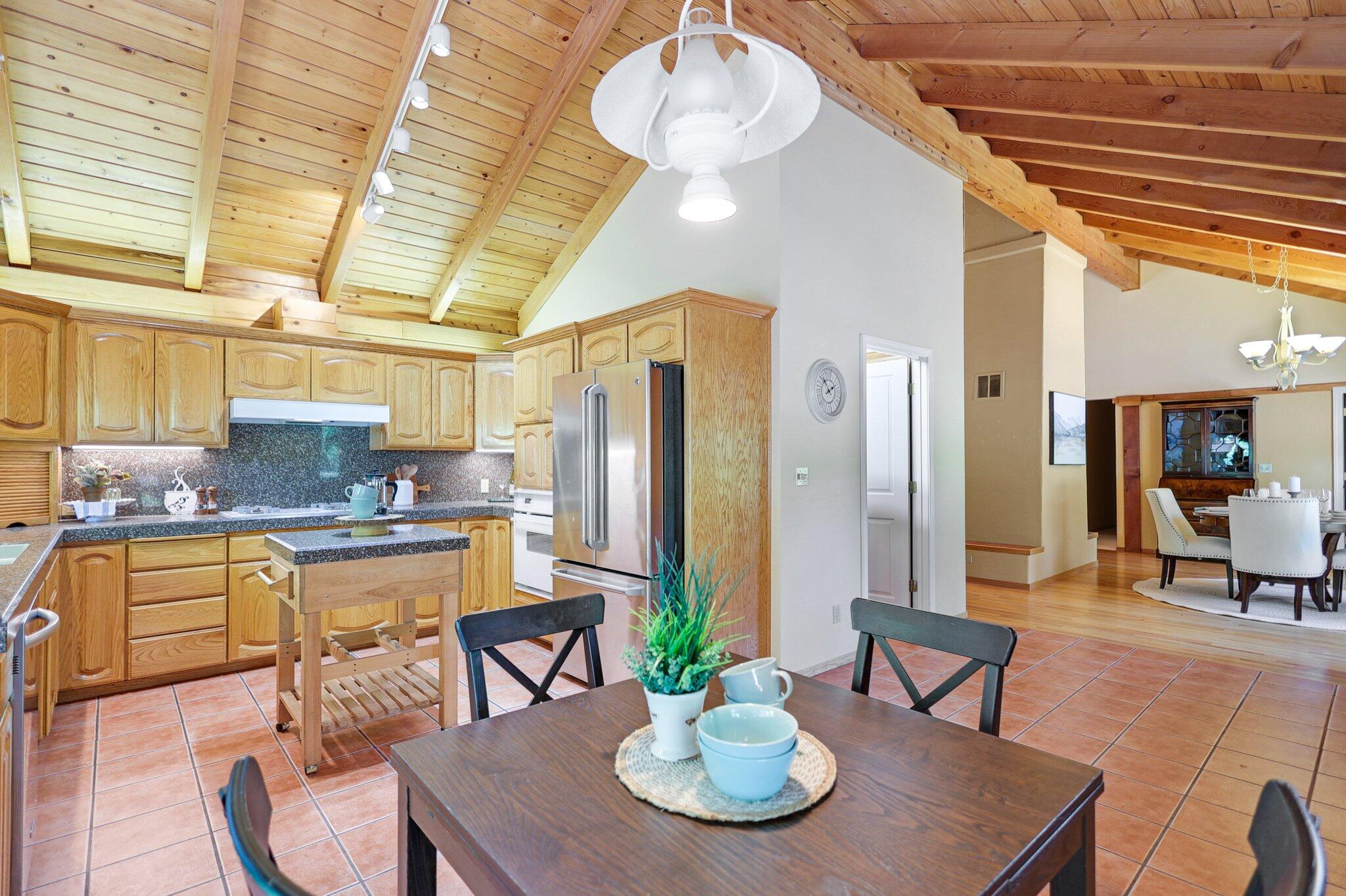 property viewer photo 35