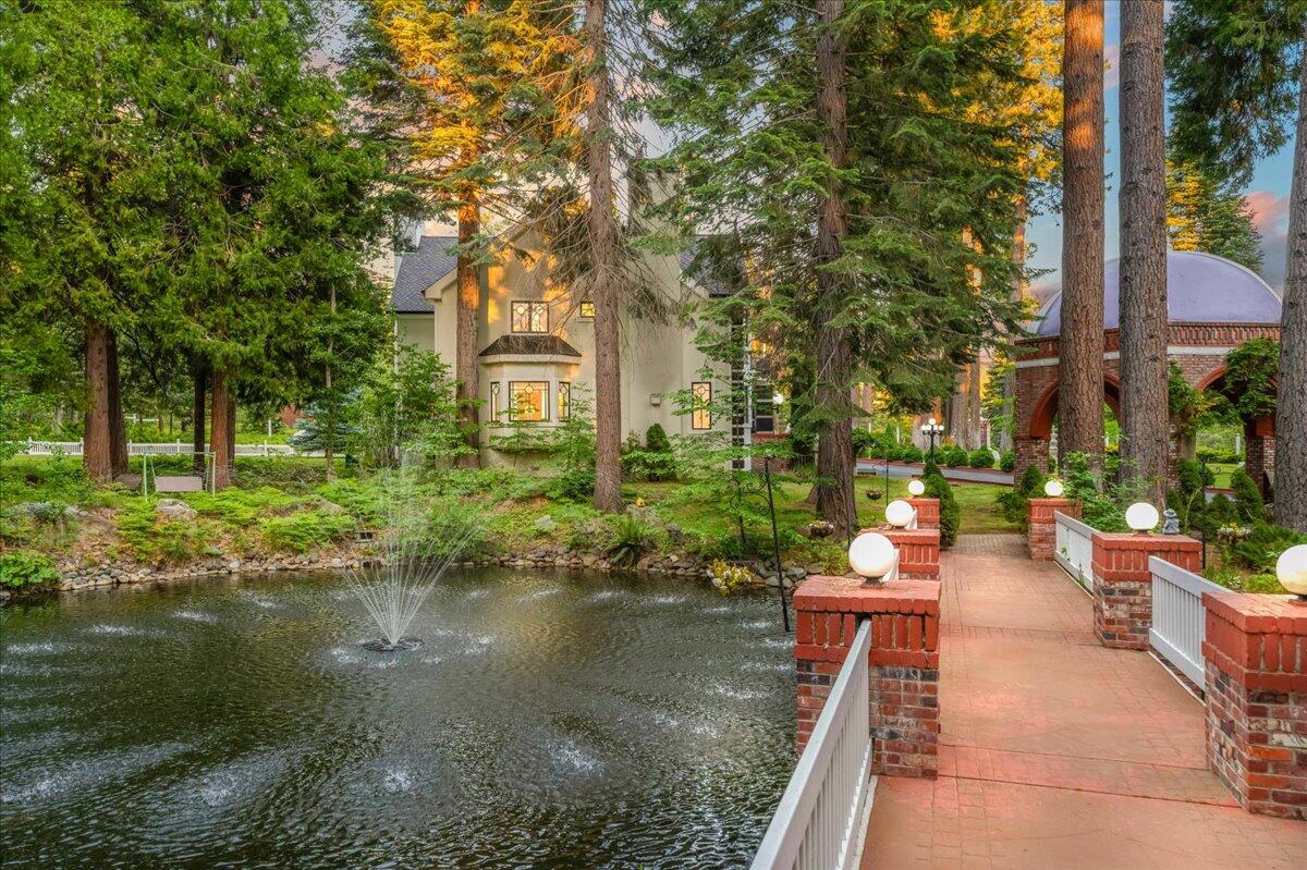 property viewer photo 11