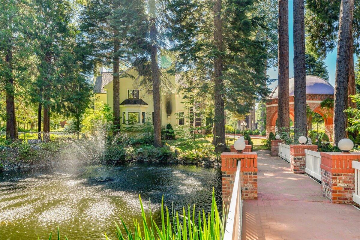 property viewer photo 15