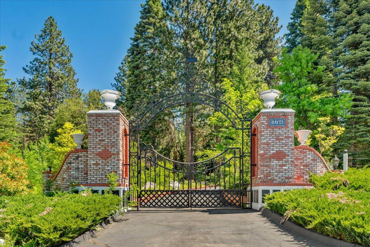 property viewer photo 18