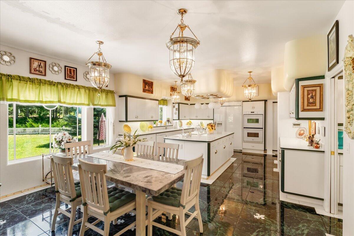 property viewer photo 45