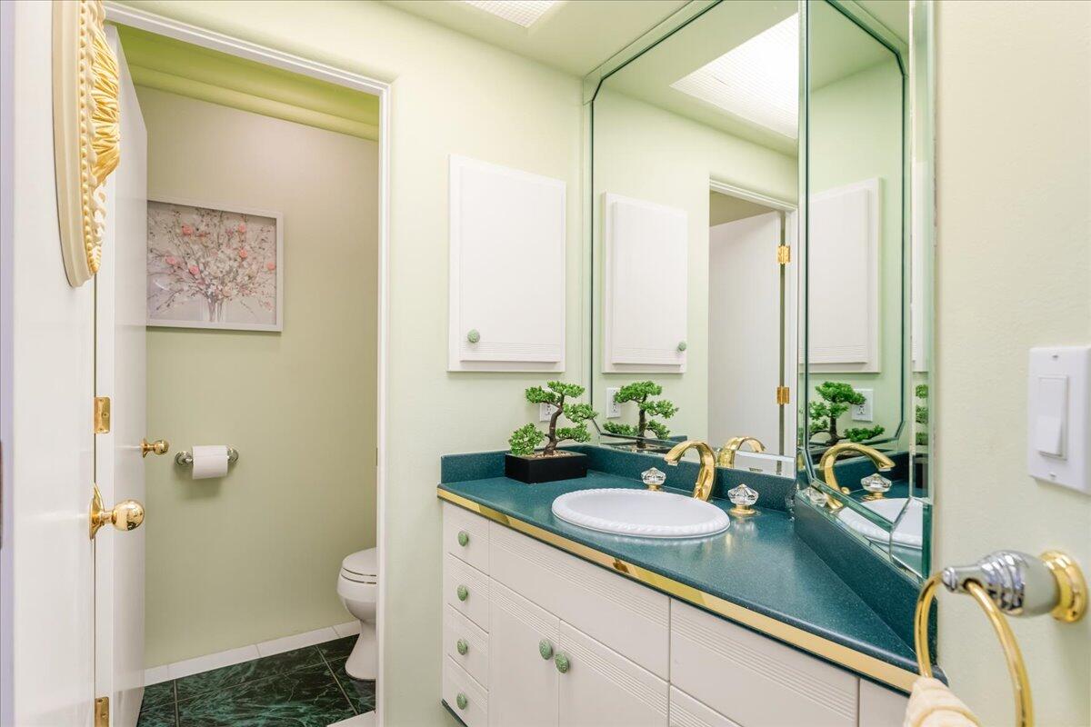 property viewer photo 47