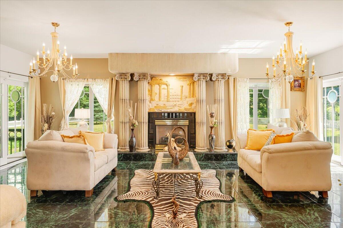 property viewer photo 49