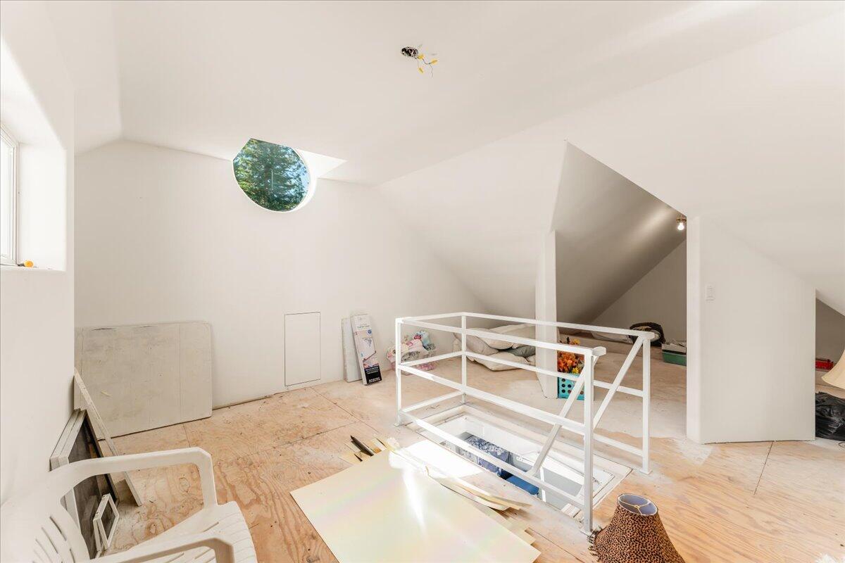 property viewer photo 70