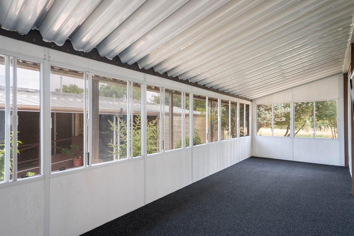 property viewer photo 12