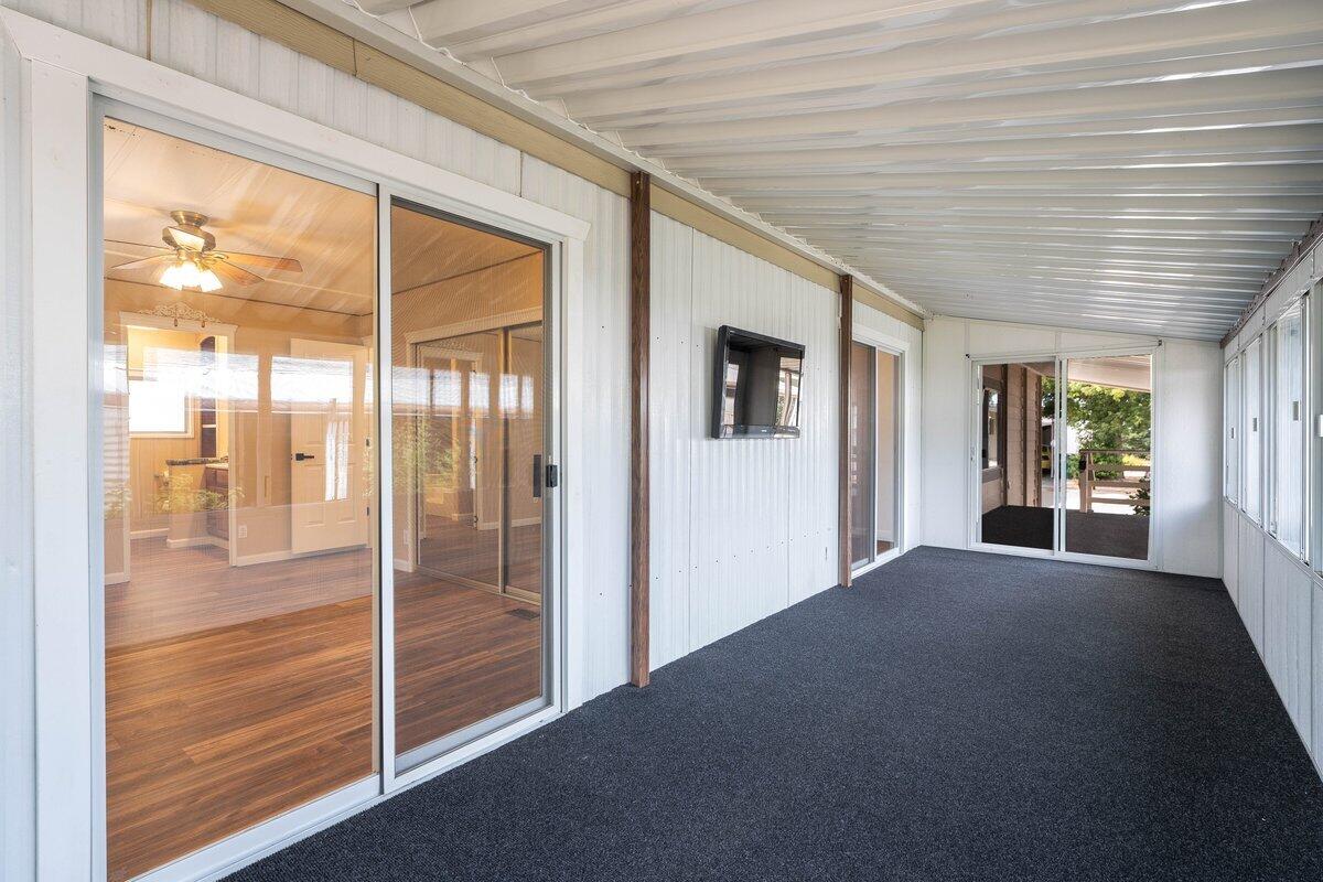 property viewer photo 13