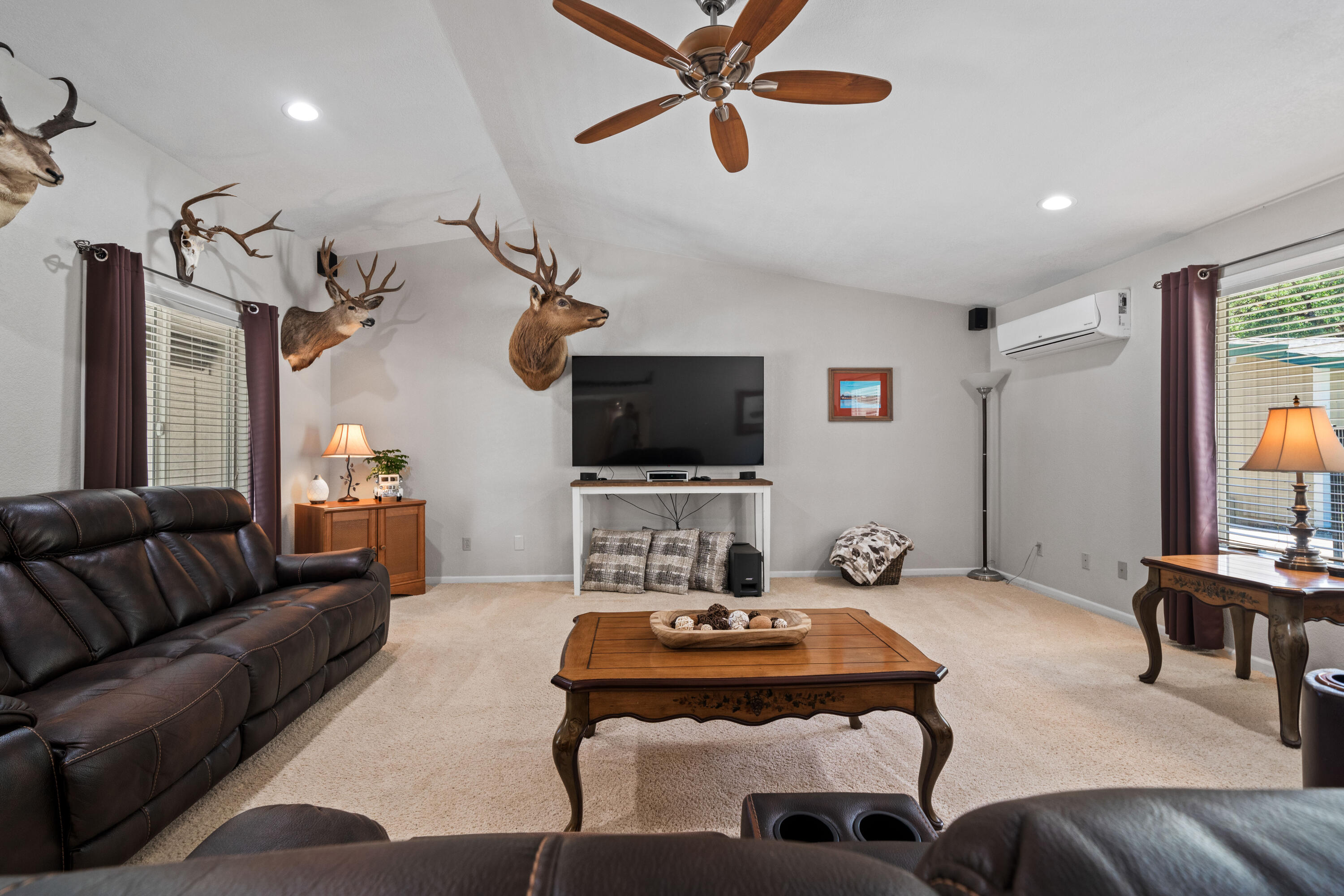 property viewer photo 17
