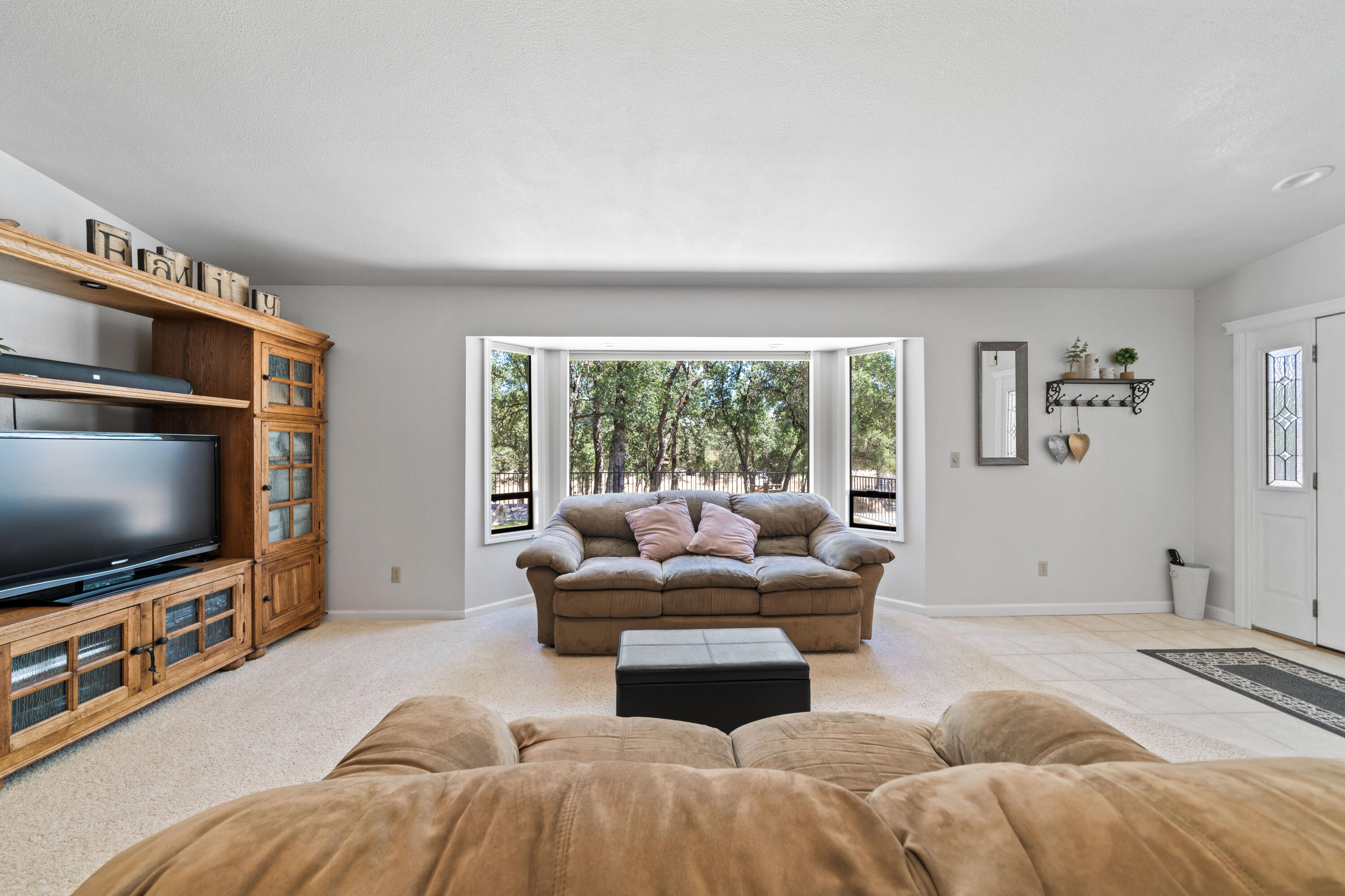 property viewer photo 4