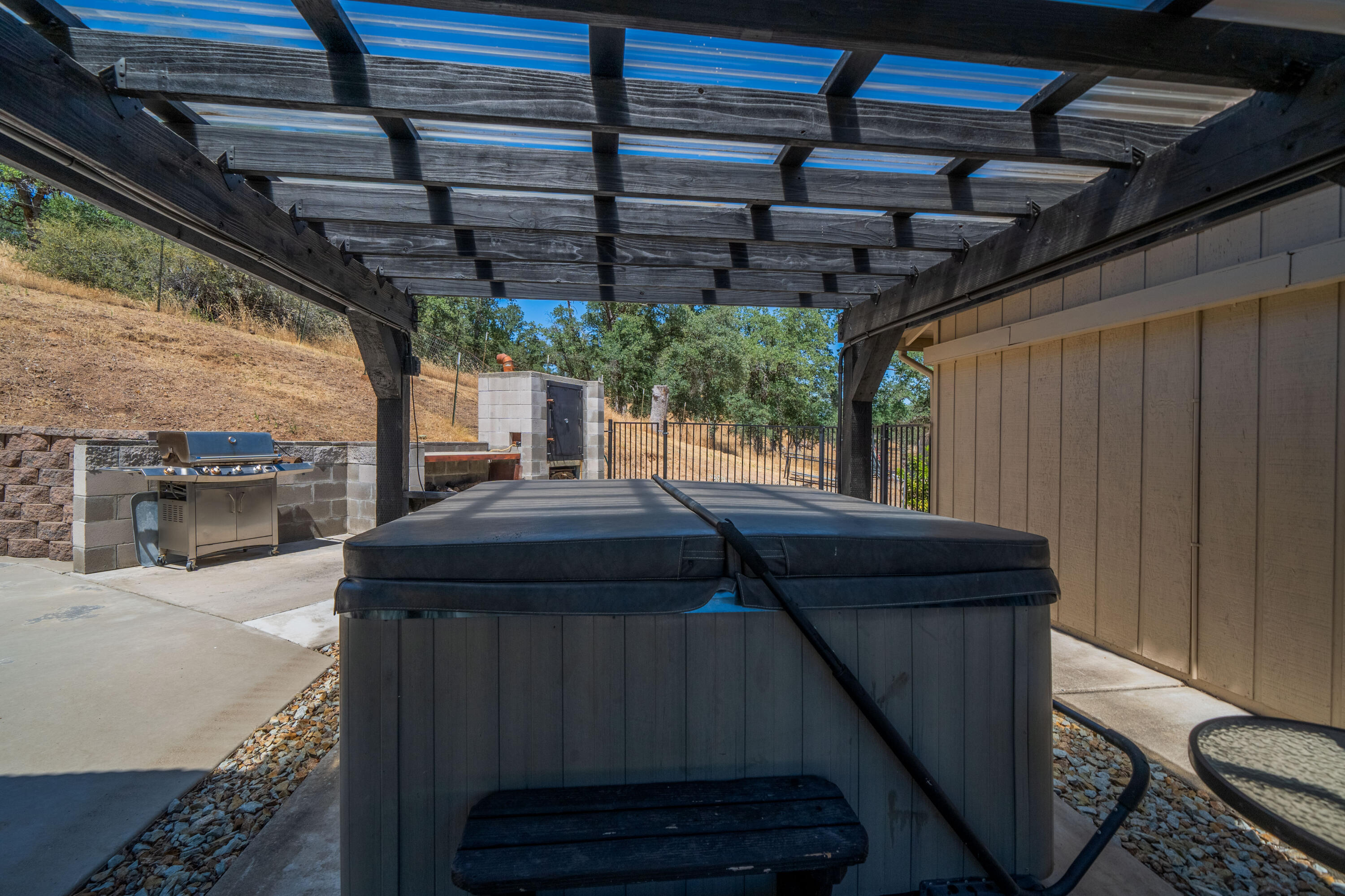 property viewer photo 46