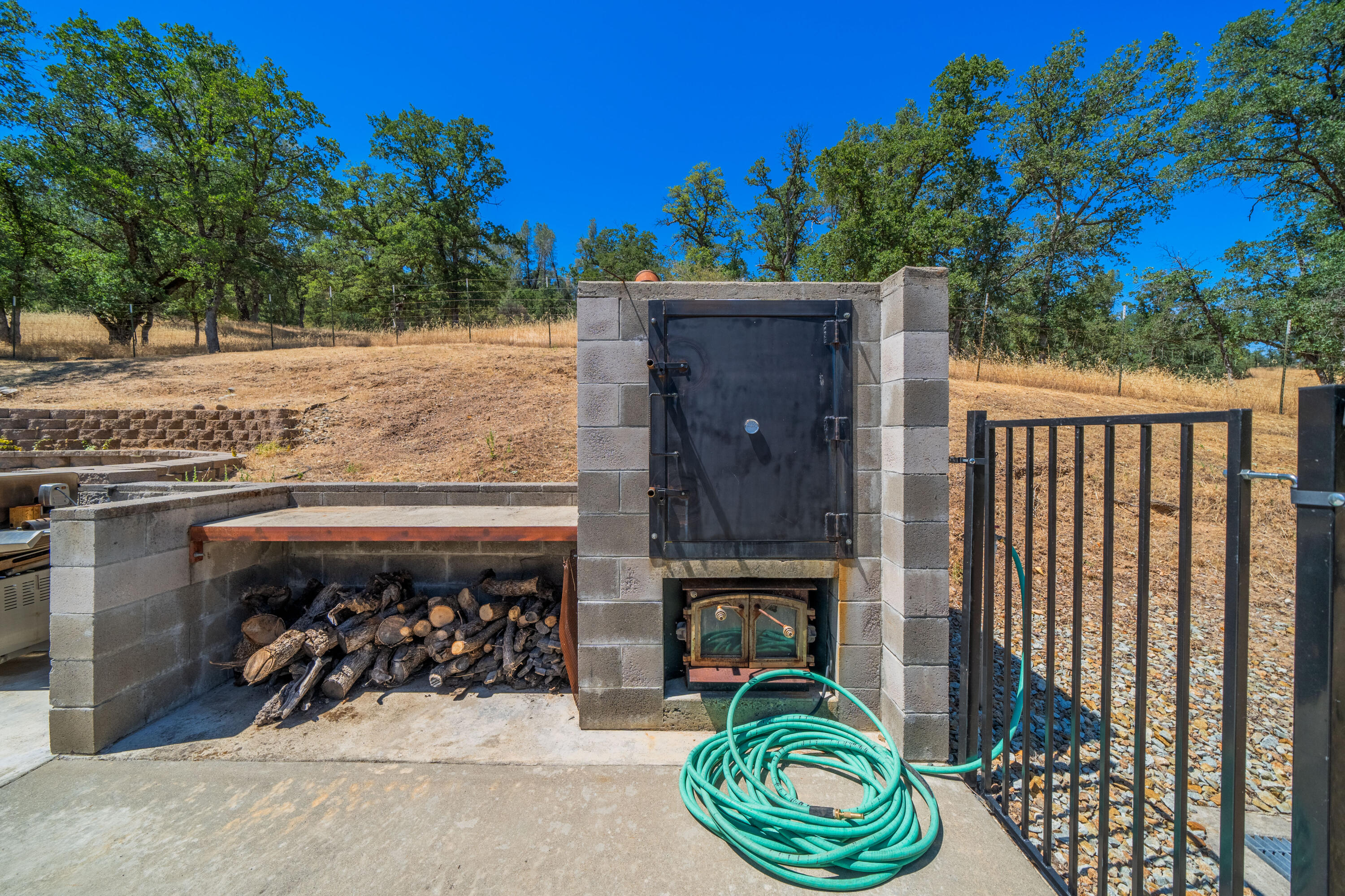 property viewer photo 48