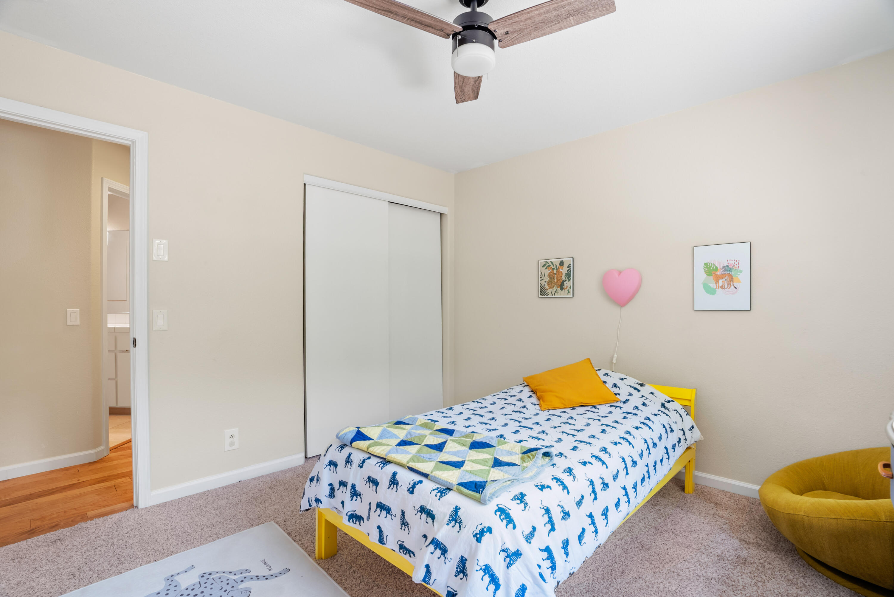 property viewer photo 21