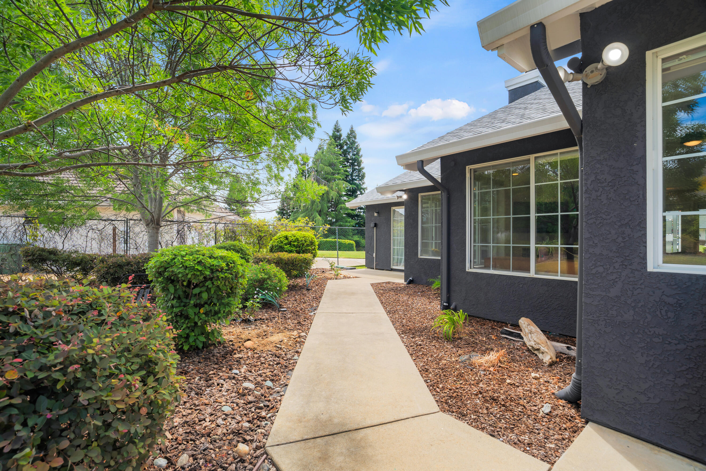property viewer photo 32