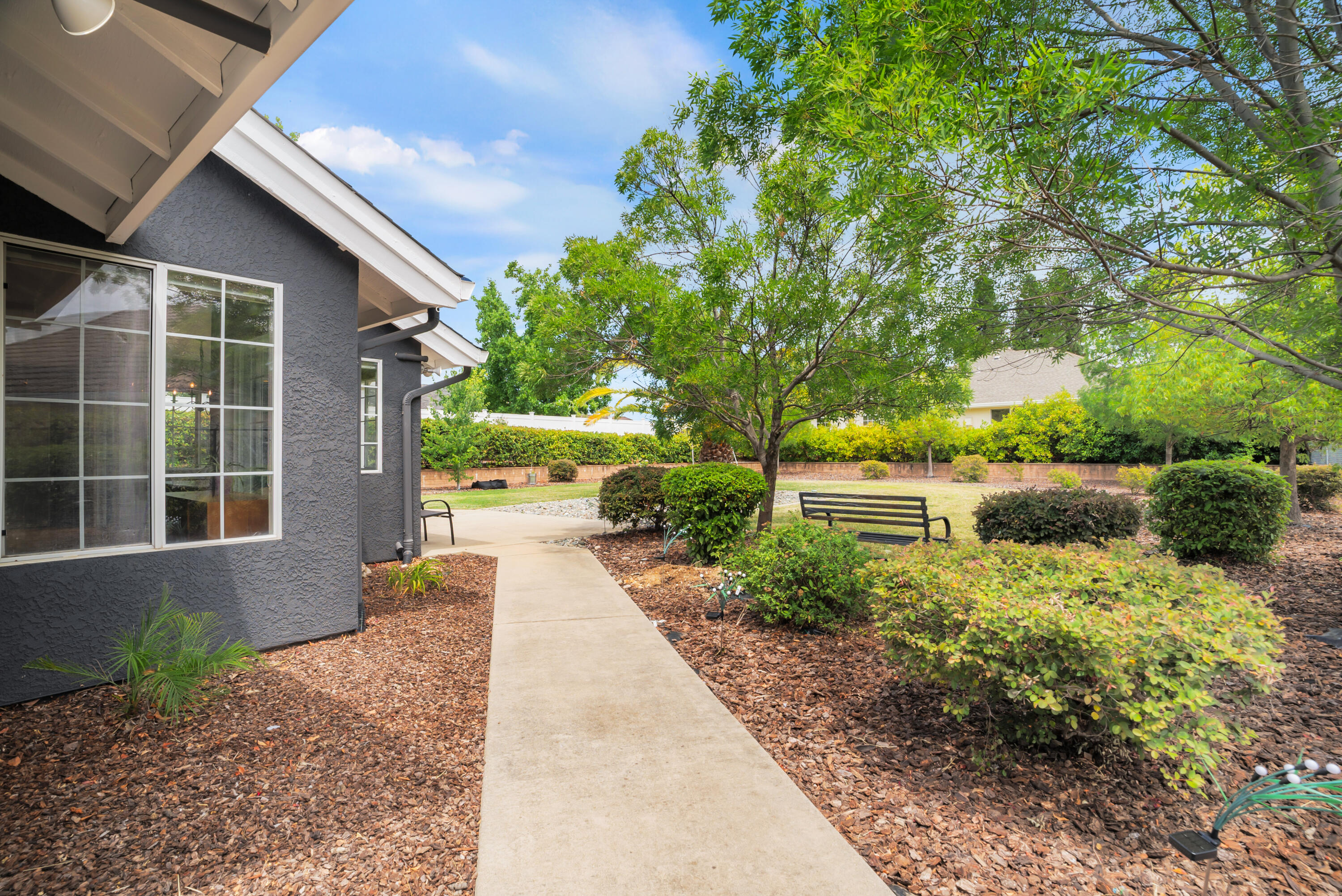 property viewer photo 33