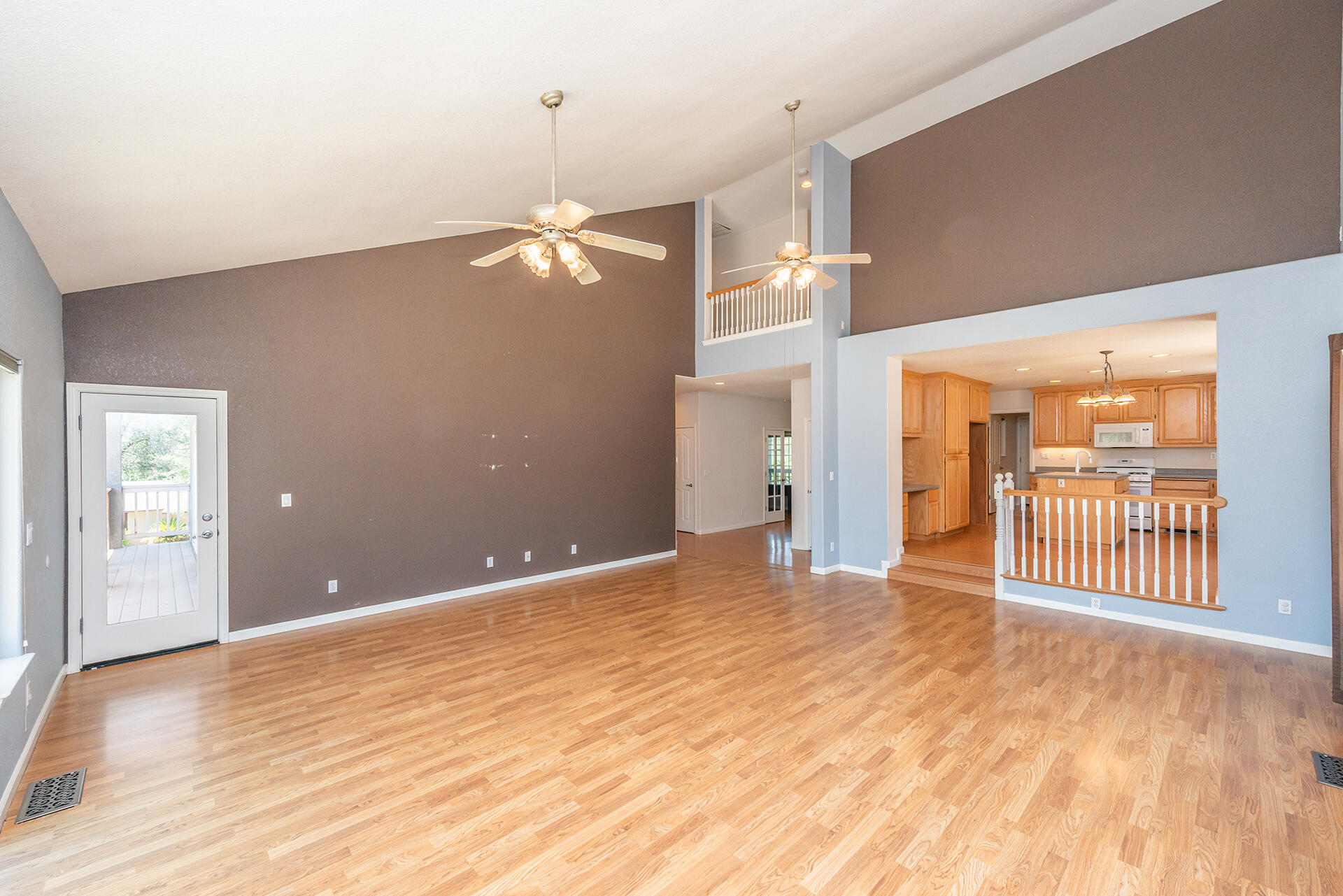 property viewer photo 13